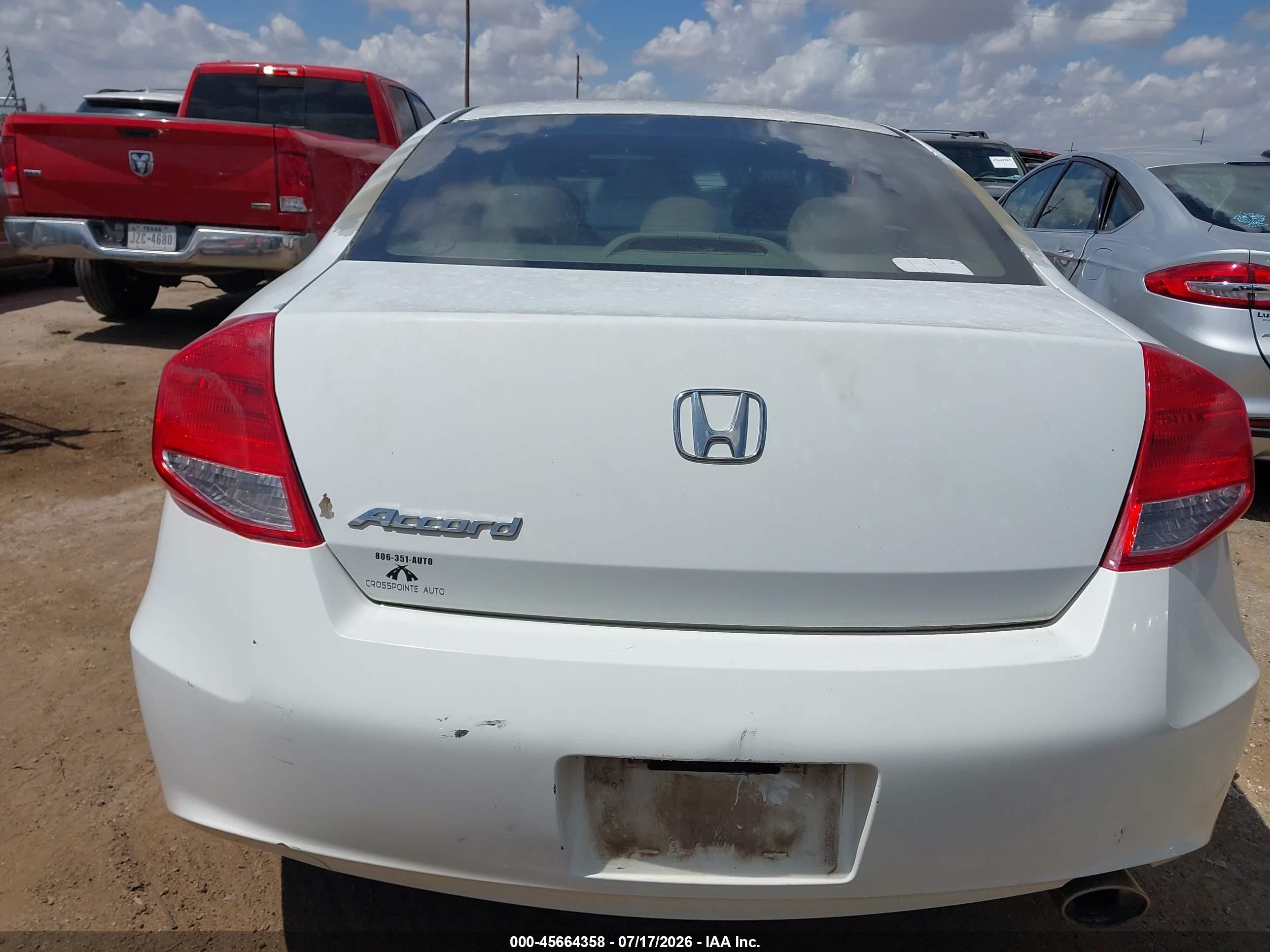 2011 Honda Accord 2.4 Lx-s White vin: 1HGCS1B33BA015062