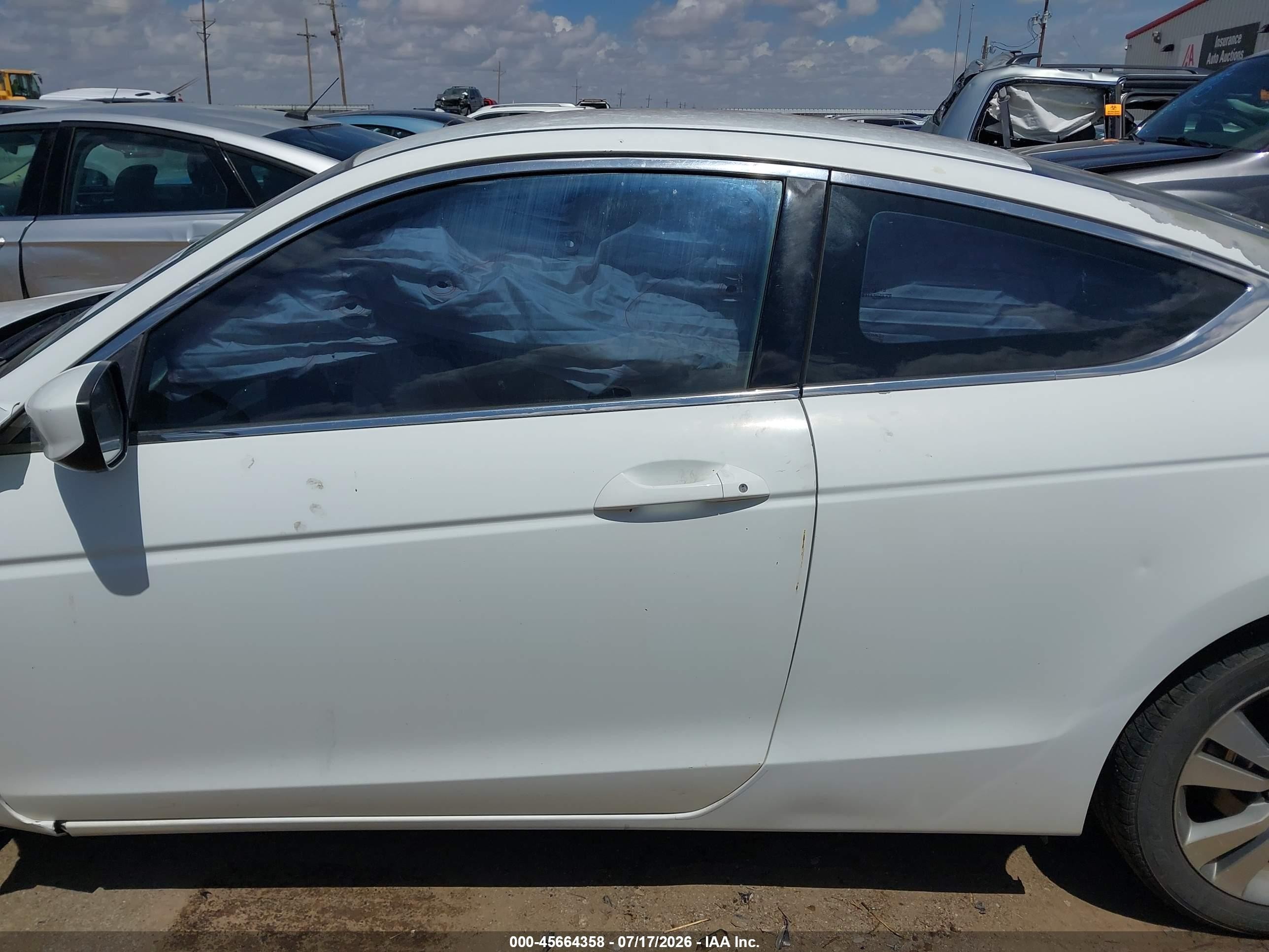 2011 Honda Accord 2.4 Lx-s White vin: 1HGCS1B33BA015062