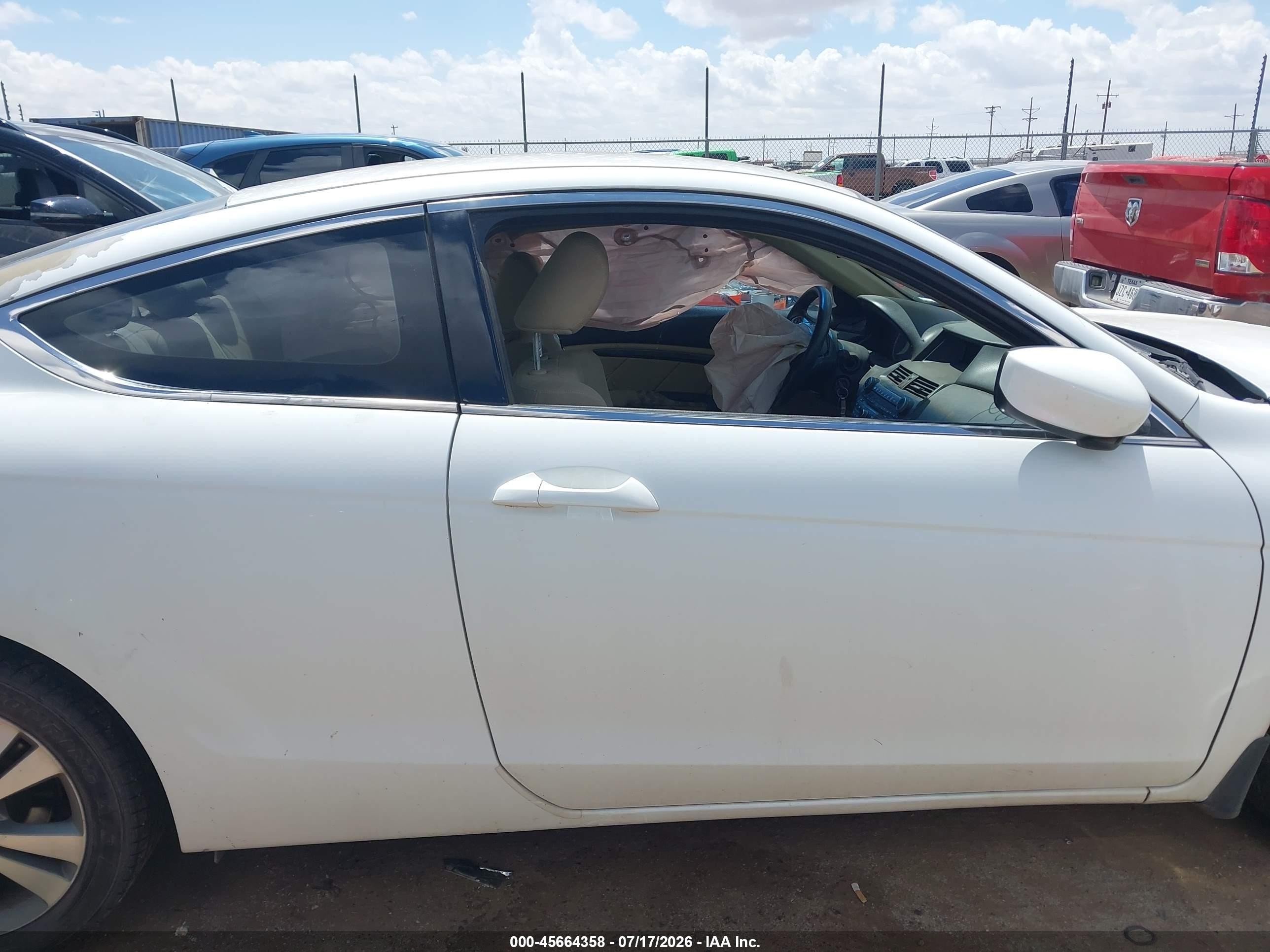 2011 Honda Accord 2.4 Lx-s White vin: 1HGCS1B33BA015062