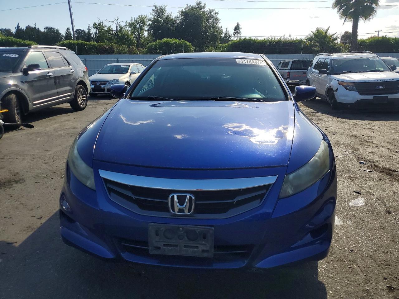 2011 Honda Accord Lx-s Blue vin: 1HGCS1B34BA015104