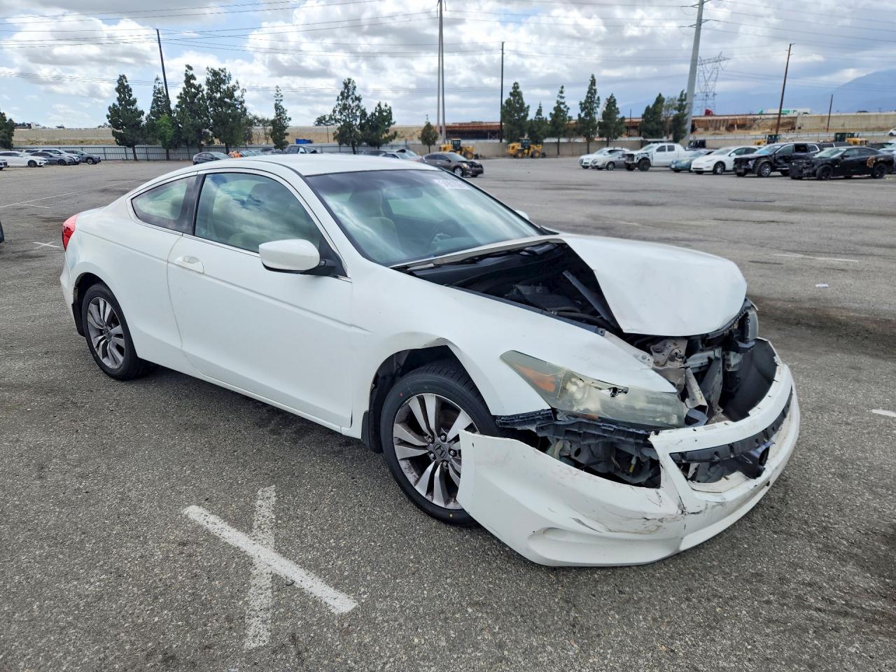 2011 Honda Accord Lx-s White vin: 1HGCS1B34BA016253