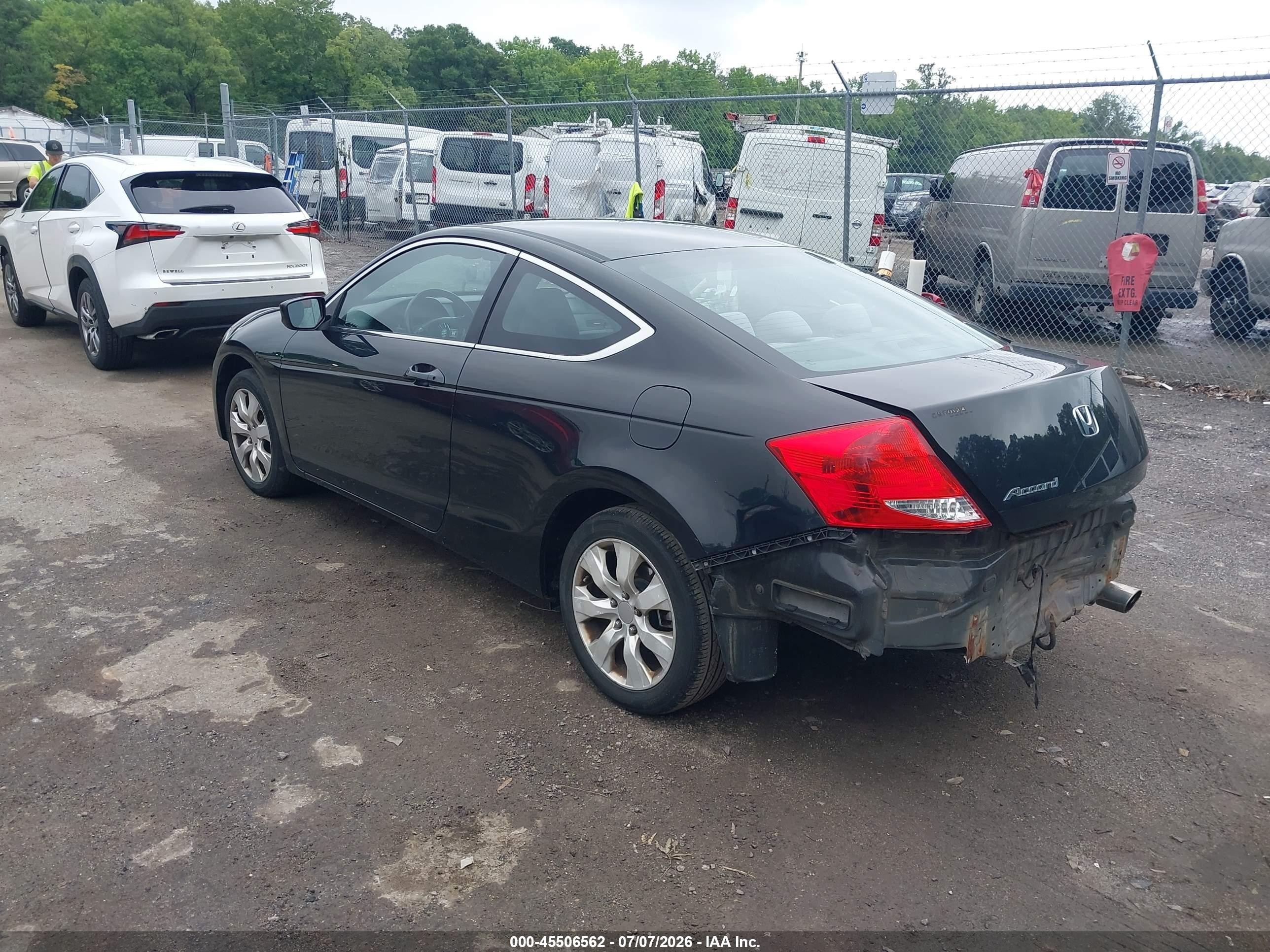 2011 Honda Accord 2.4 Lx-s Черный vin: 1HGCS1B36BA011703