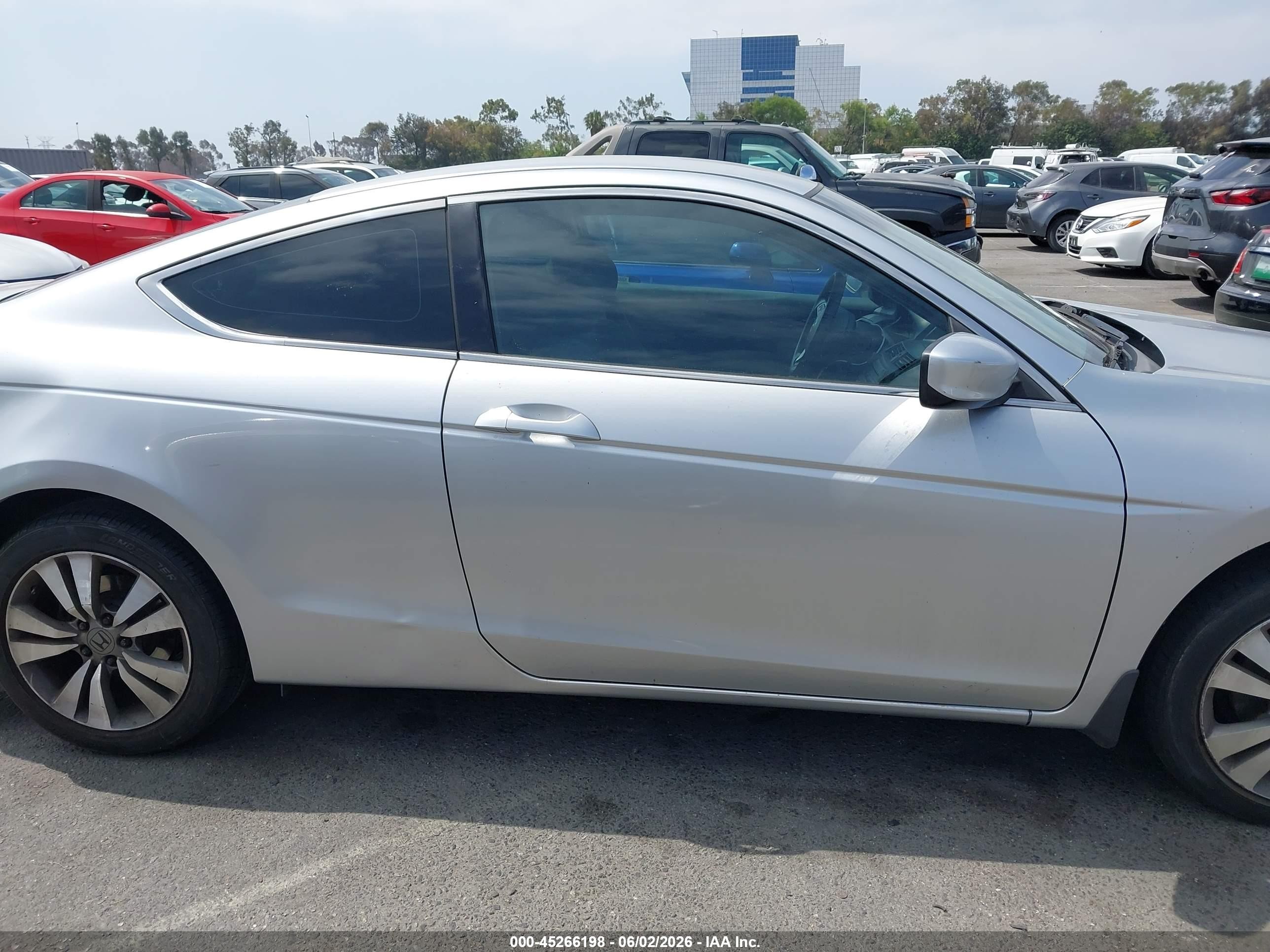 2012 Honda Accord 2.4 Lx-s Silver vin: 1HGCS1B36CA021780