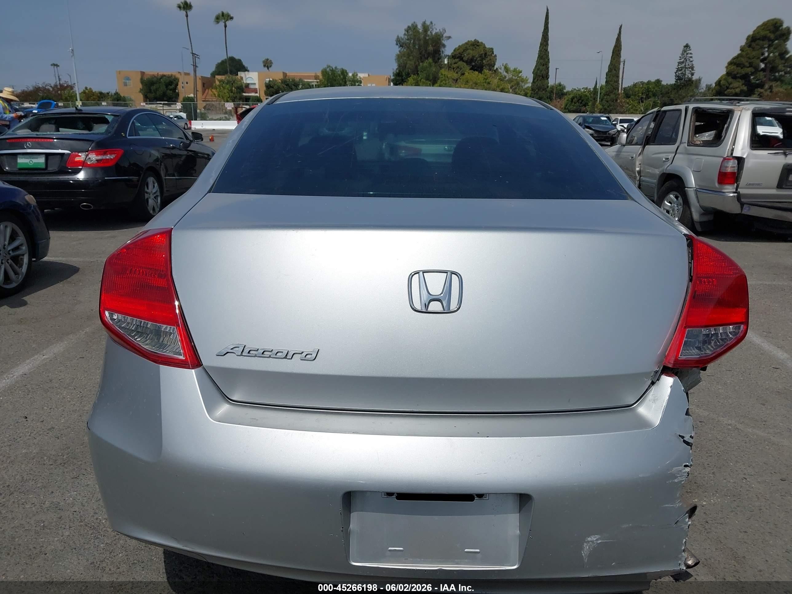 2012 Honda Accord 2.4 Lx-s Silver vin: 1HGCS1B36CA021780