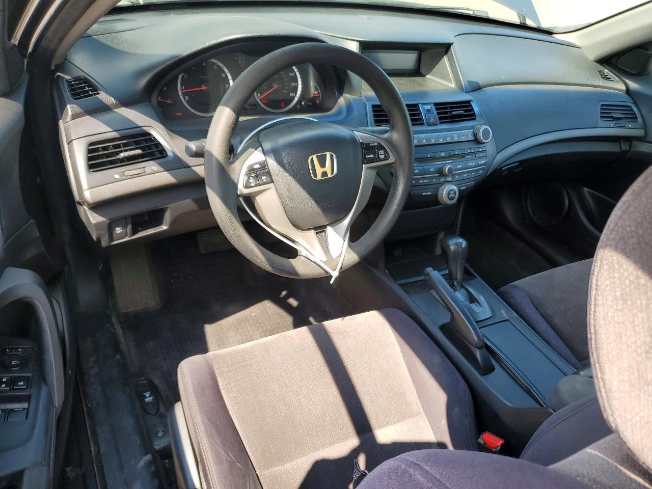 2010 Honda Accord Lx Gray vin: 1HGCS1B37AA016388