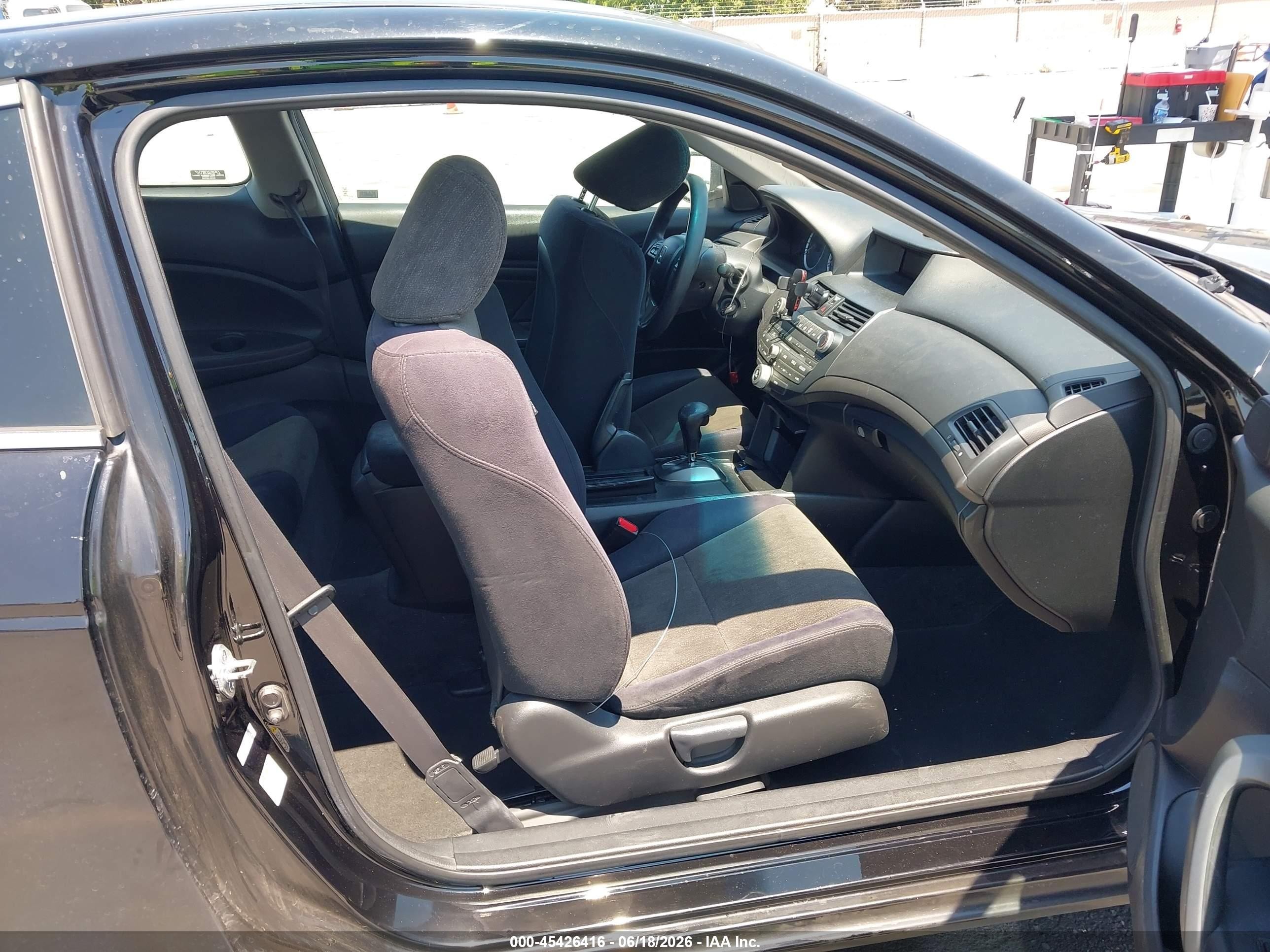 2010 Honda Accord 2.4 Lx-s Black vin: 1HGCS1B37AA020361