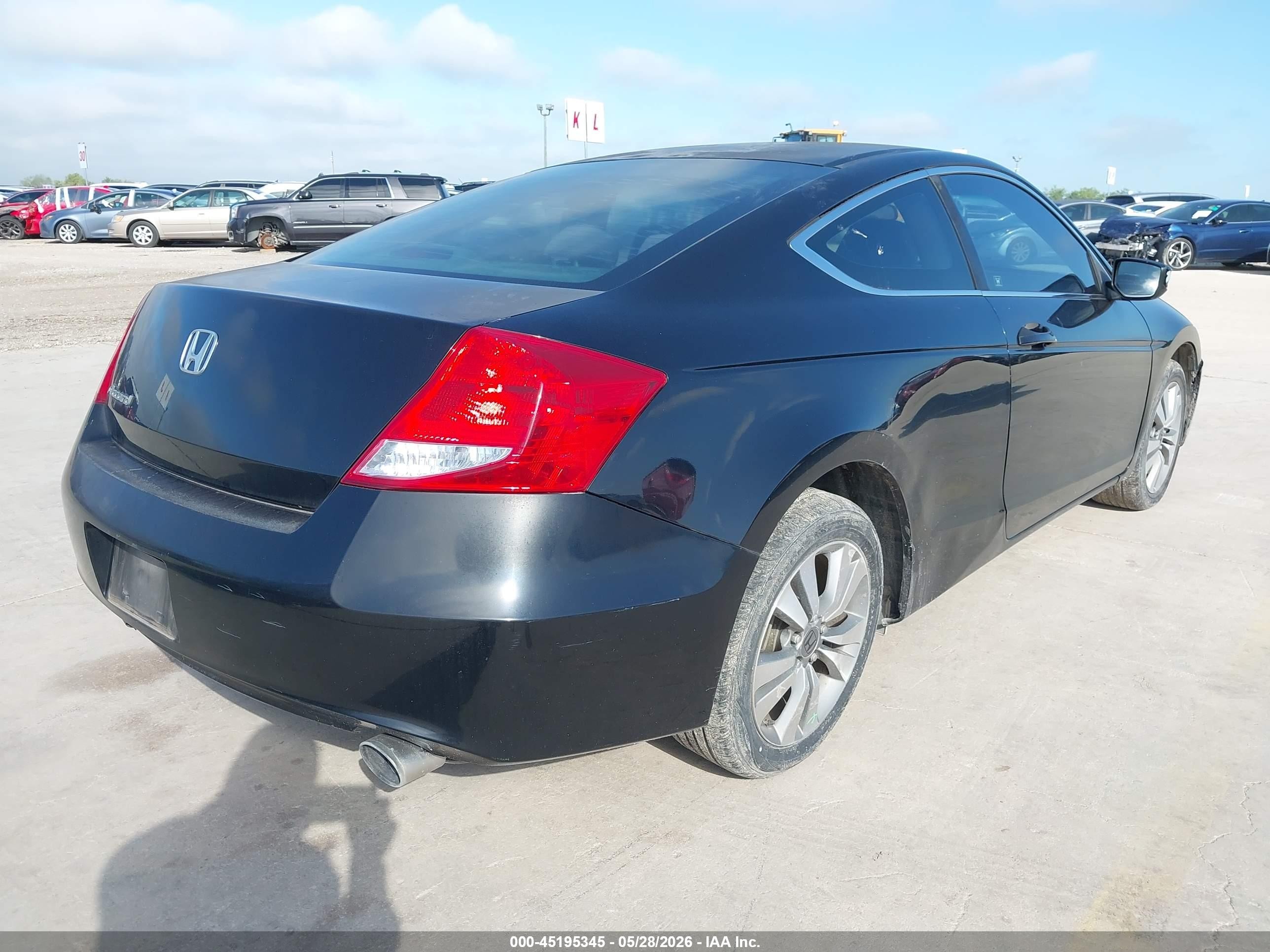 2011 Honda Accord 2.4 Lx-s Black vin: 1HGCS1B37BA008387