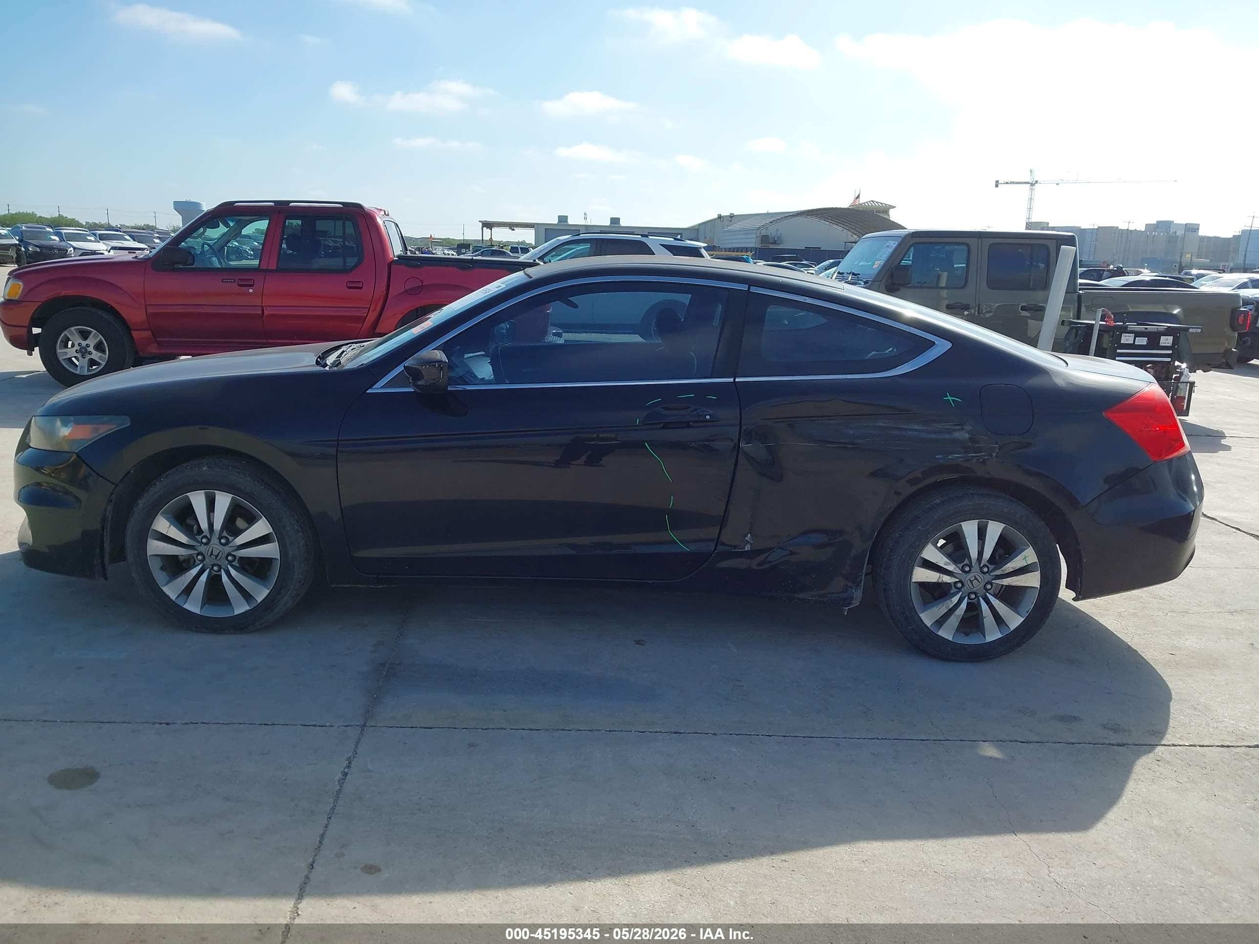 2011 Honda Accord 2.4 Lx-s Black vin: 1HGCS1B37BA008387