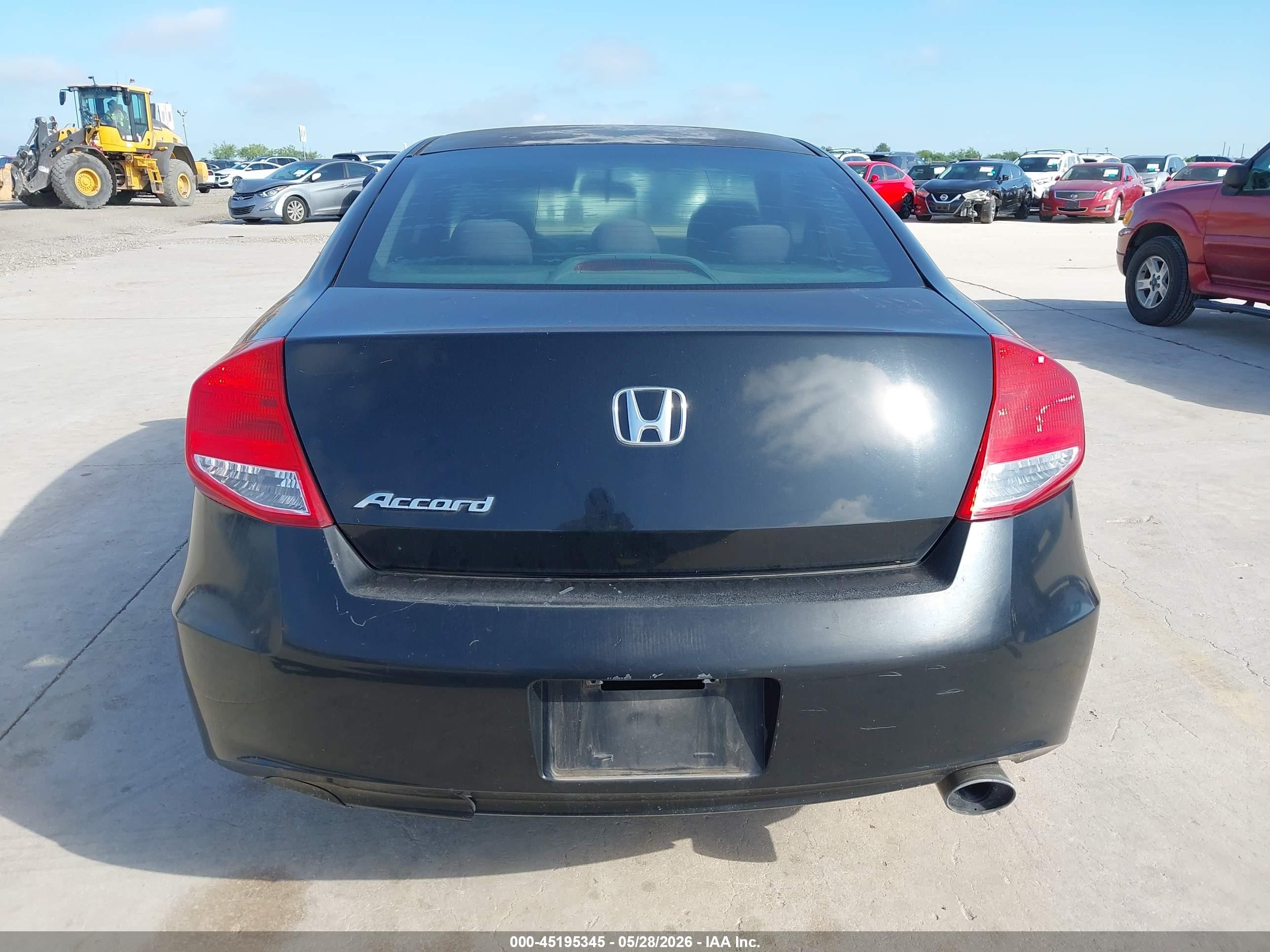 2011 Honda Accord 2.4 Lx-s Black vin: 1HGCS1B37BA008387