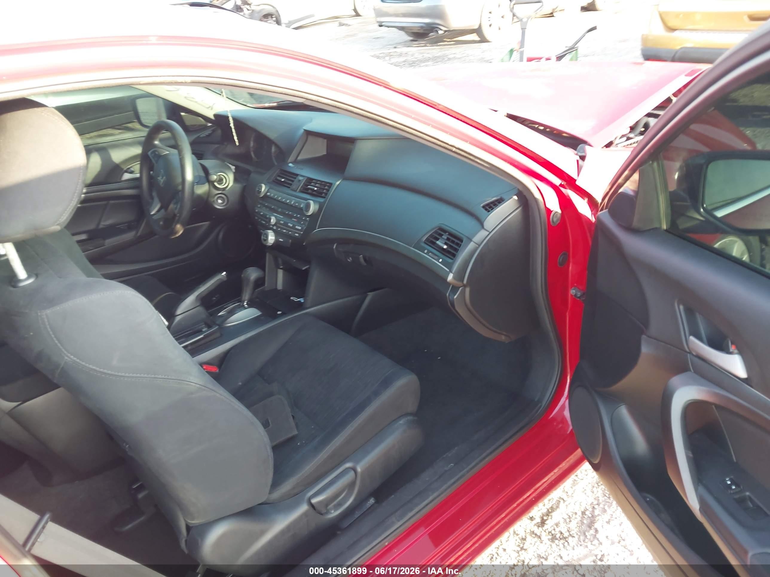 2012 Honda Accord 2.4 Lx-s Red vin: 1HGCS1B38CA016323