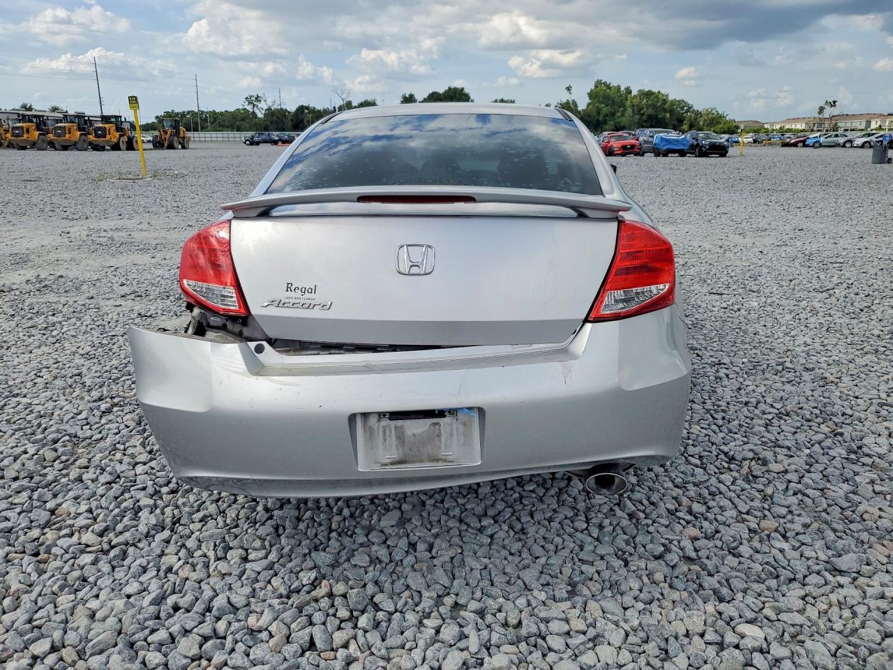 2011 Honda Accord Lx-s Silver vin: 1HGCS1B39BA014689