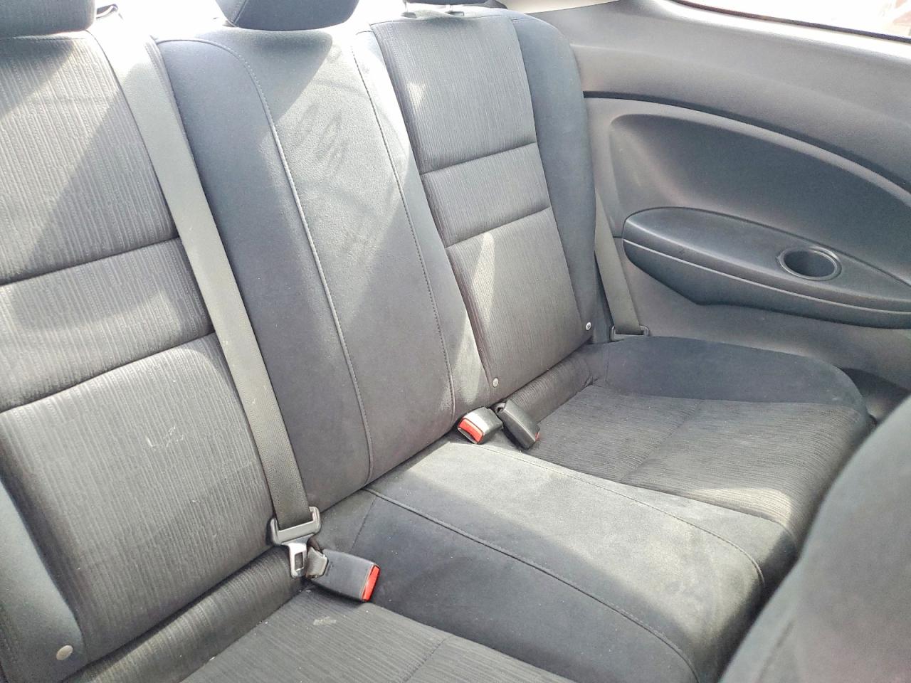 2011 Honda Accord Lx-s Silver vin: 1HGCS1B39BA014689