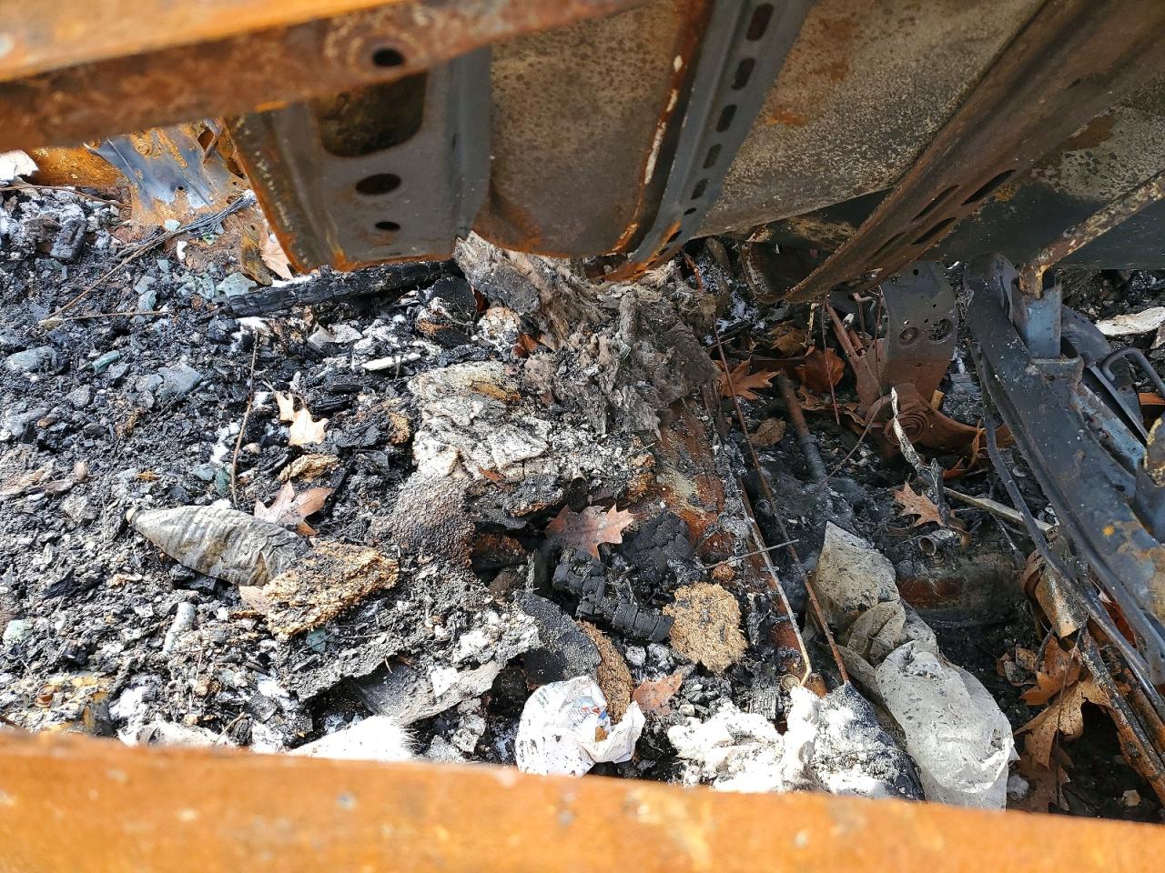 2012 Honda Accord Lx Burn vin: 1HGCS1B39CA003211
