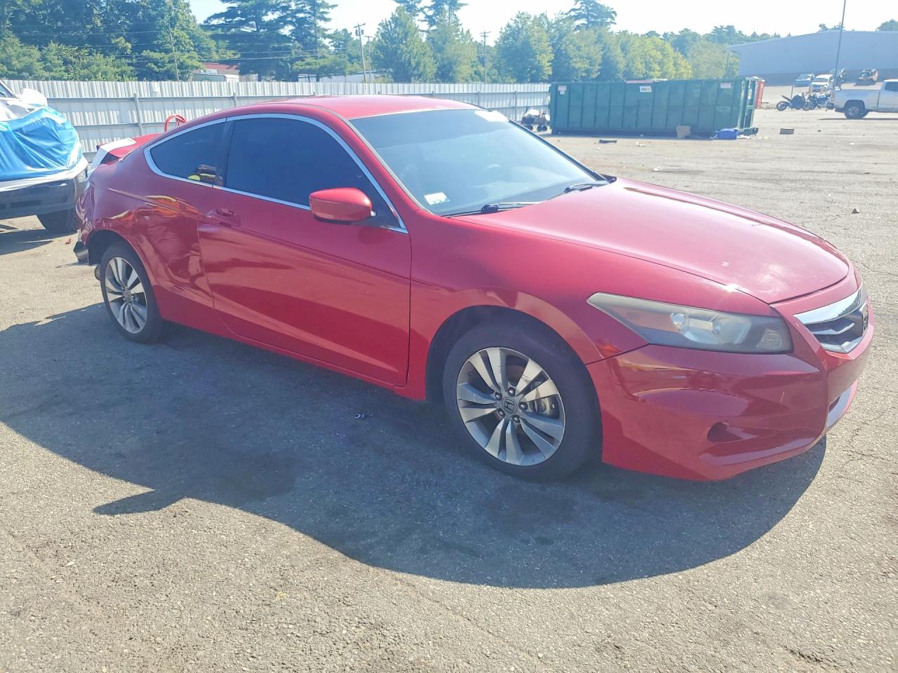 2012 Hond Accord Red vin: 1HGCS1B39CA005430