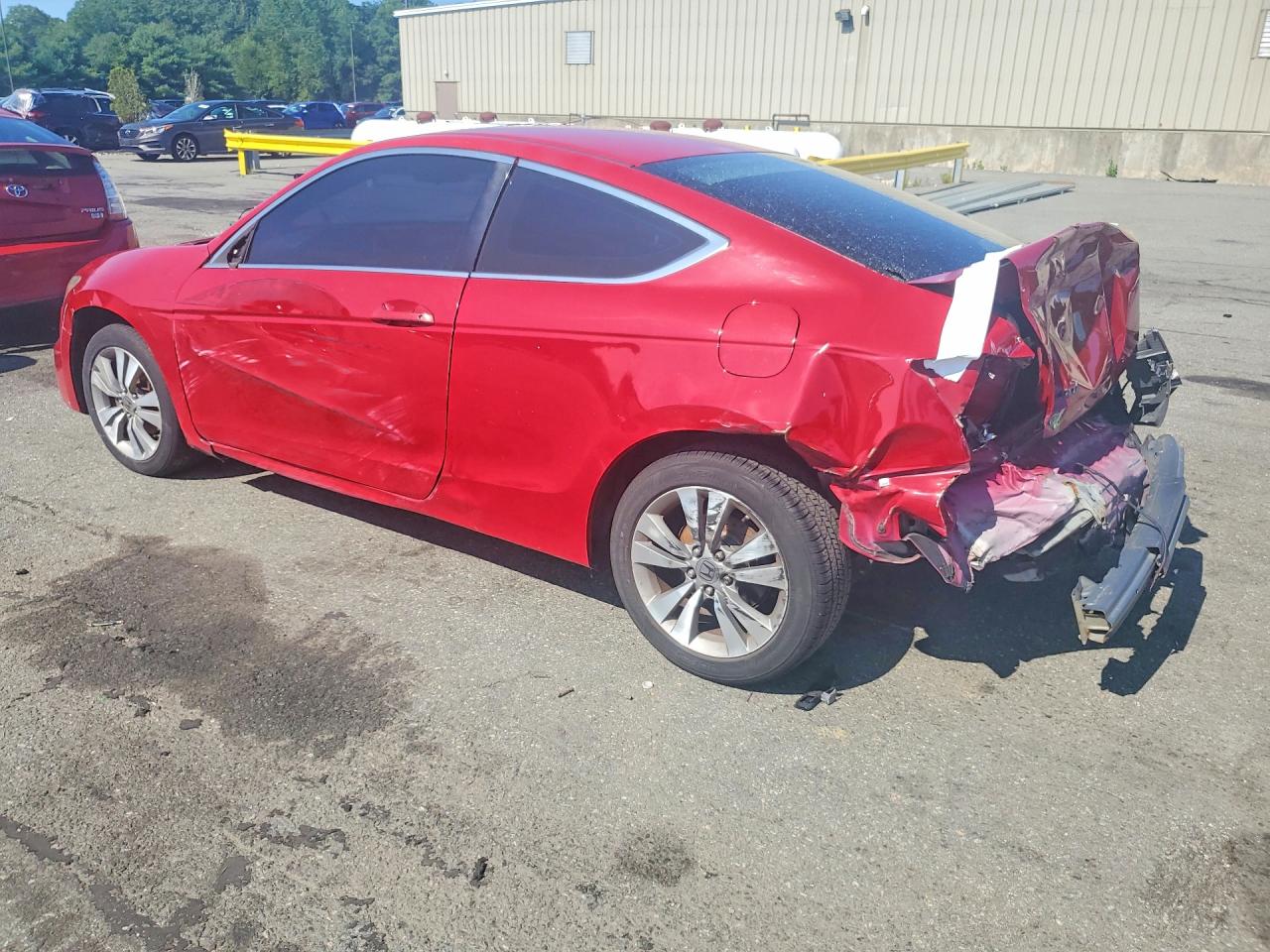 2012 Hond Accord Red vin: 1HGCS1B39CA005430