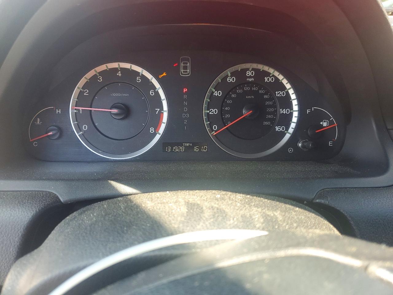 2012 Hond Accord Red vin: 1HGCS1B39CA005430