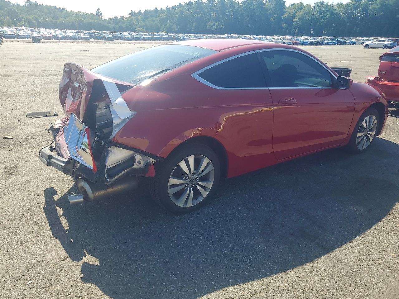 2012 Hond Accord Red vin: 1HGCS1B39CA005430