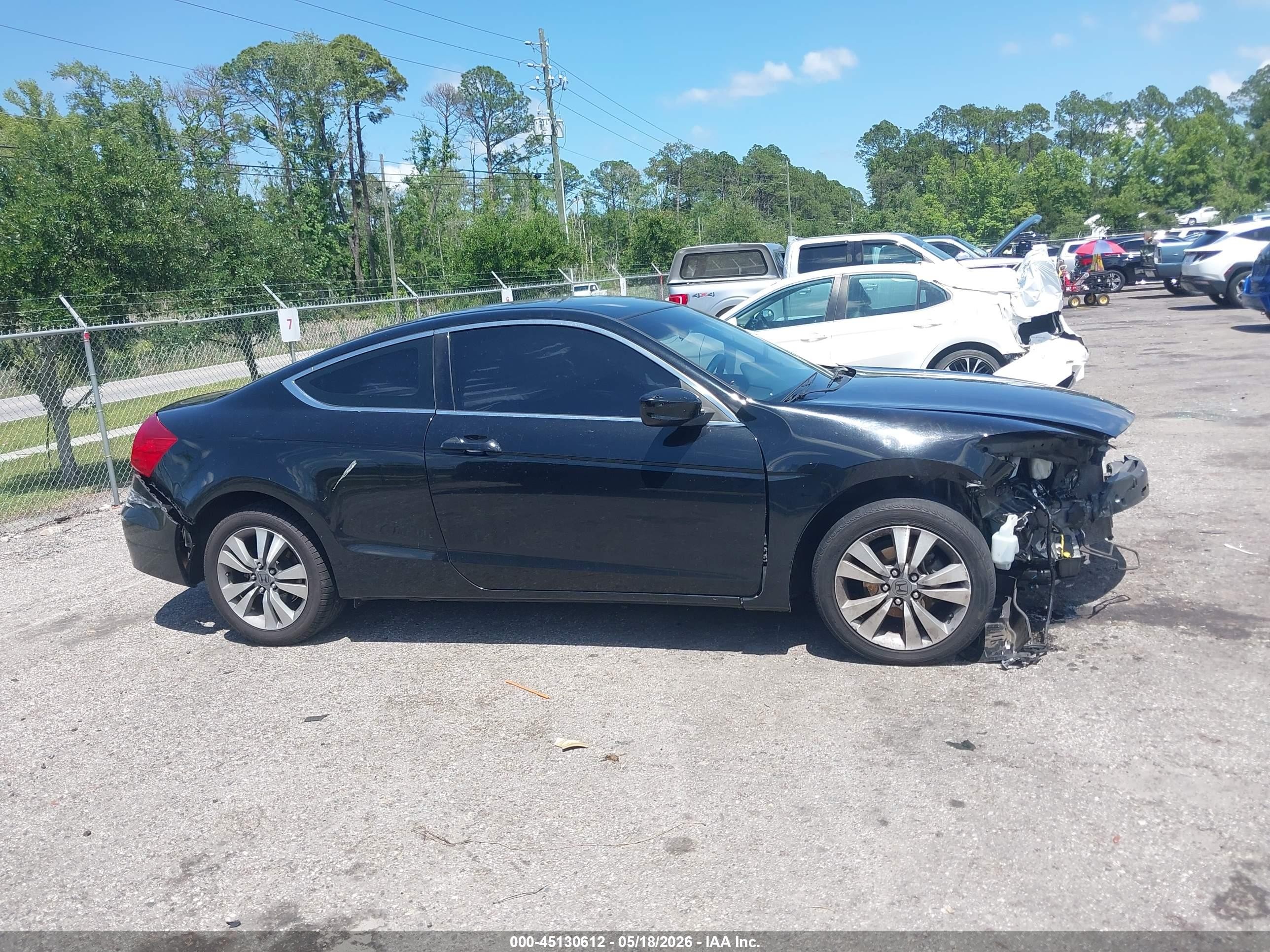 2011 Honda Accord 2.4 Lx-s Black vin: 1HGCS1B3XBA006763