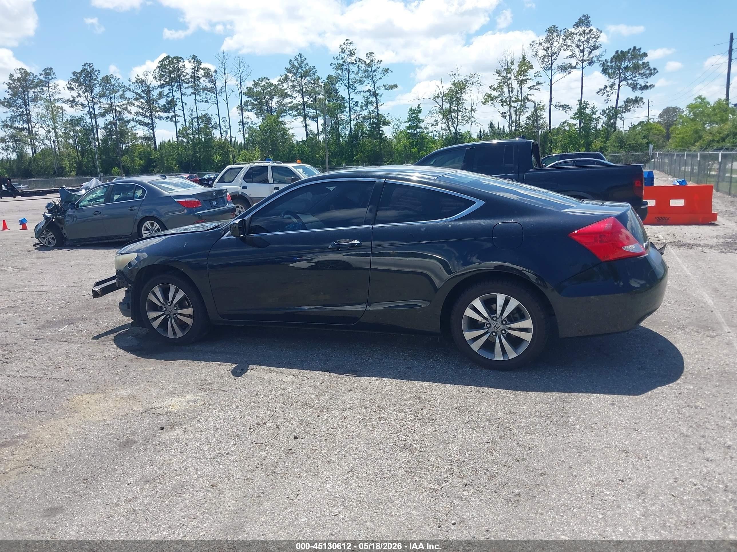 2011 Honda Accord 2.4 Lx-s Black vin: 1HGCS1B3XBA006763