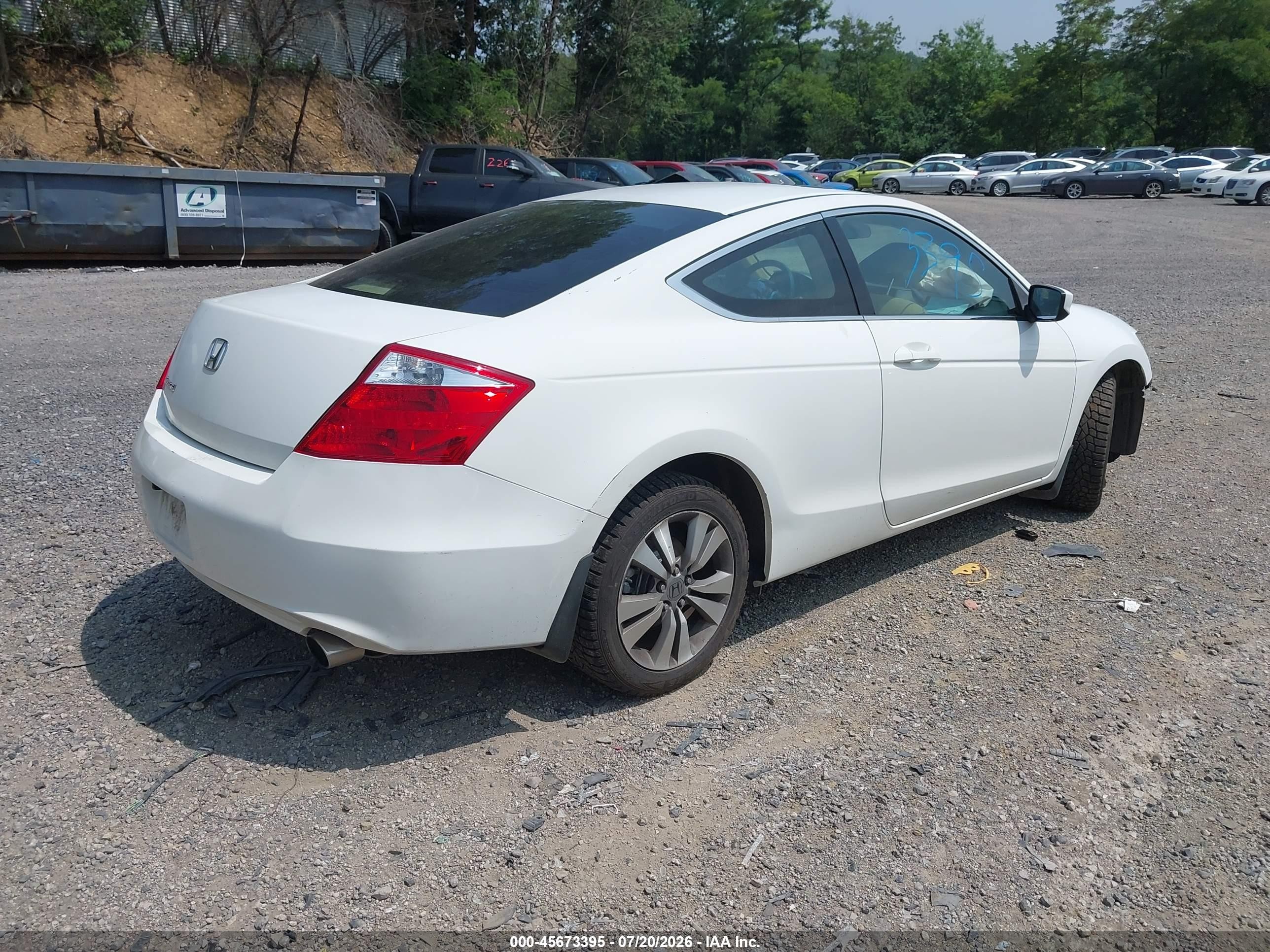 2010 Honda Accord 2.4 Ex Белый vin: 1HGCS1B70AA017918
