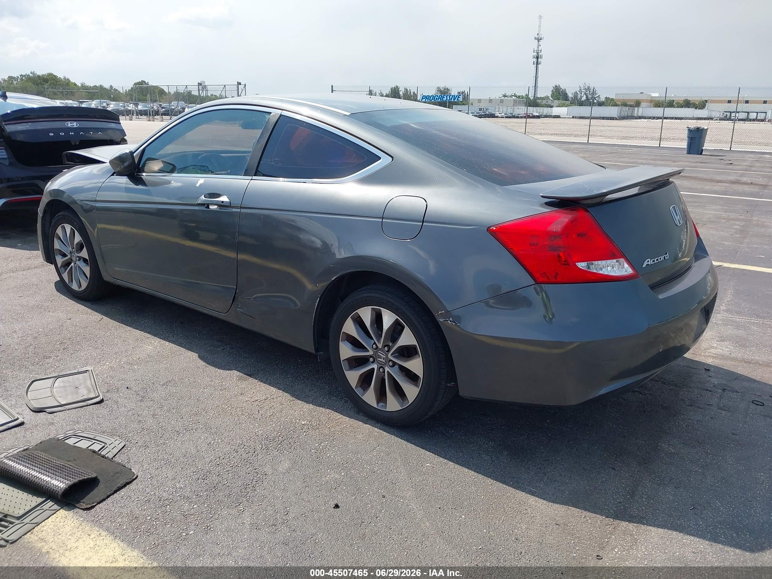2011 Honda Accord 2.4 Ex Gray vin: 1HGCS1B70BA001493