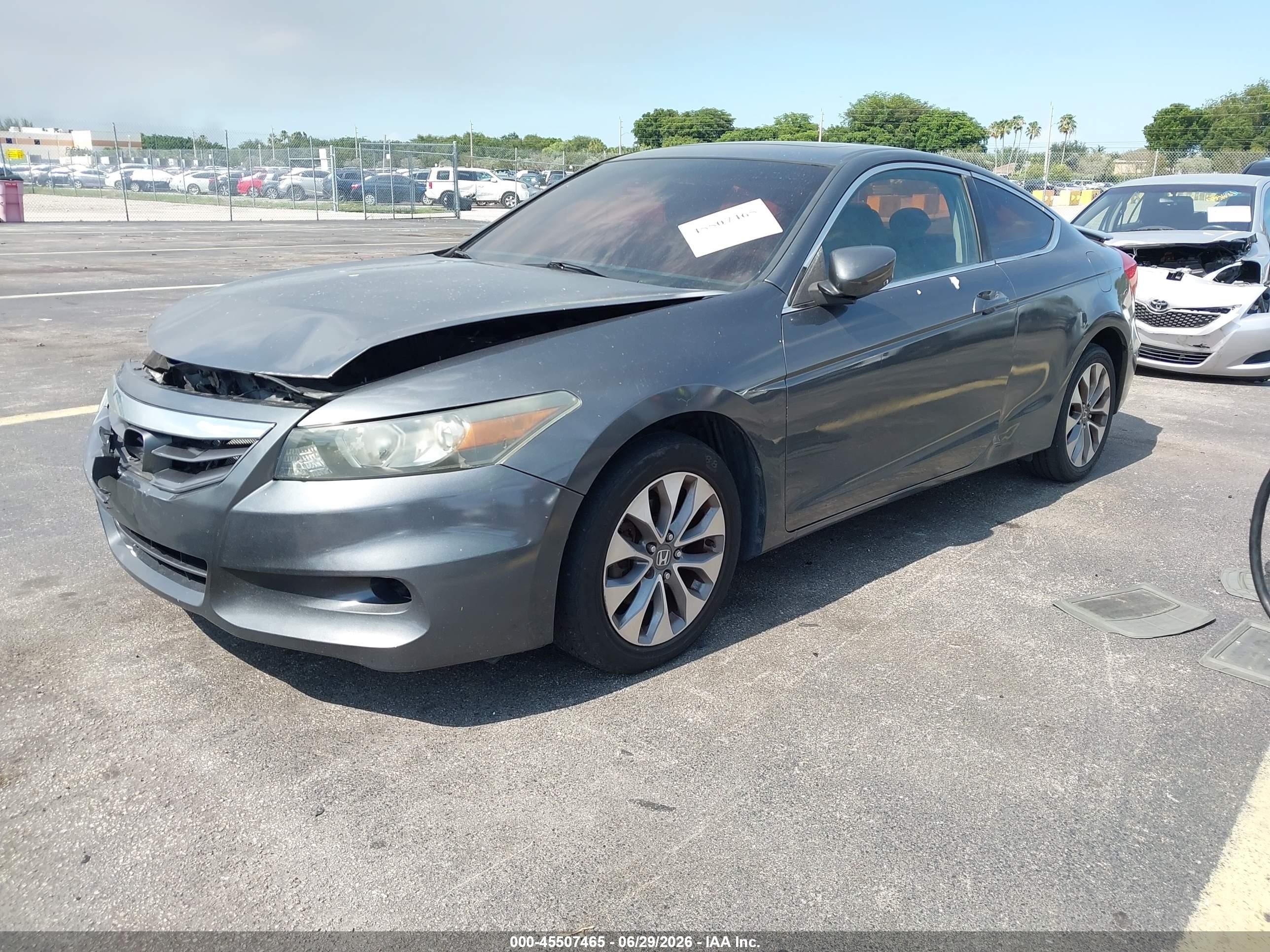 2011 Honda Accord 2.4 Ex Gray vin: 1HGCS1B70BA001493