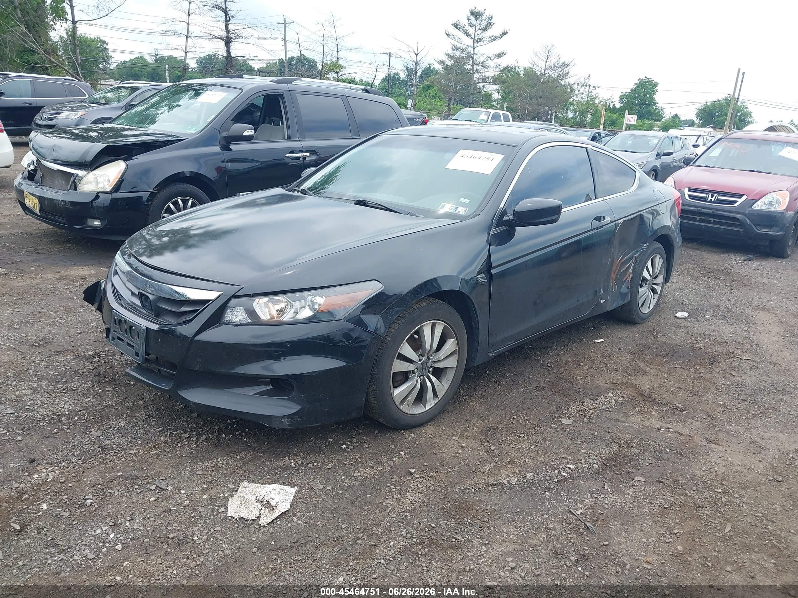 2011 Honda Accord 2.4 Ex Black vin: 1HGCS1B70BA005575