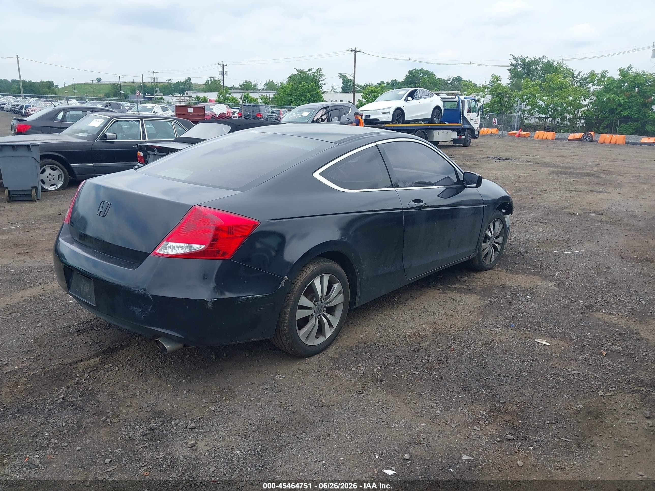 2011 Honda Accord 2.4 Ex Black vin: 1HGCS1B70BA005575