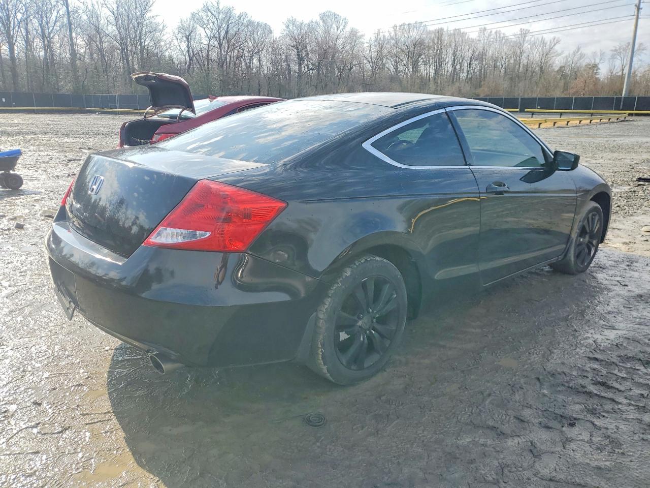 2011 Honda Accord Ex Black vin: 1HGCS1B70BA015488