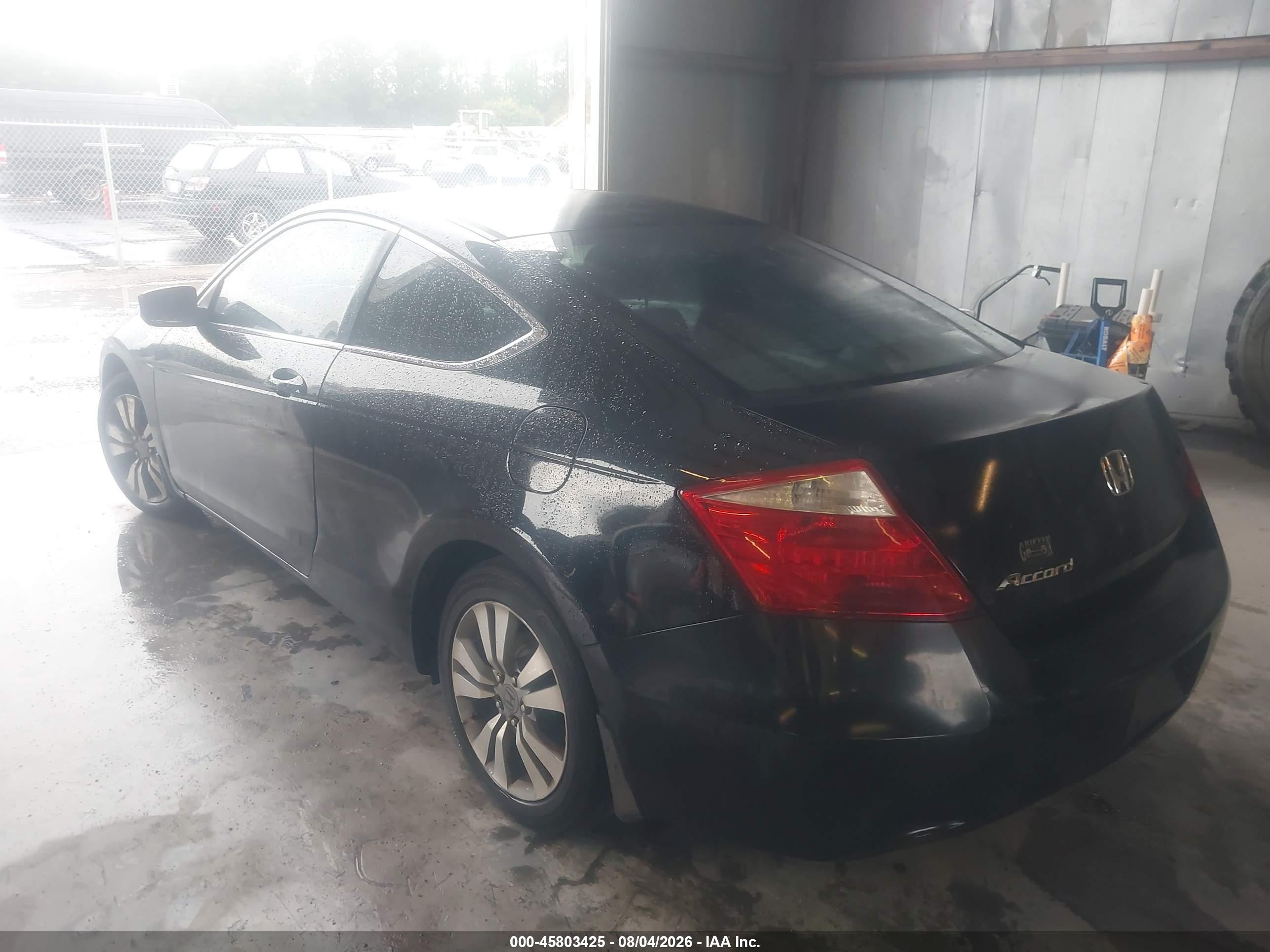 2010 Honda Accord 2.4 Ex Black vin: 1HGCS1B71AA003963