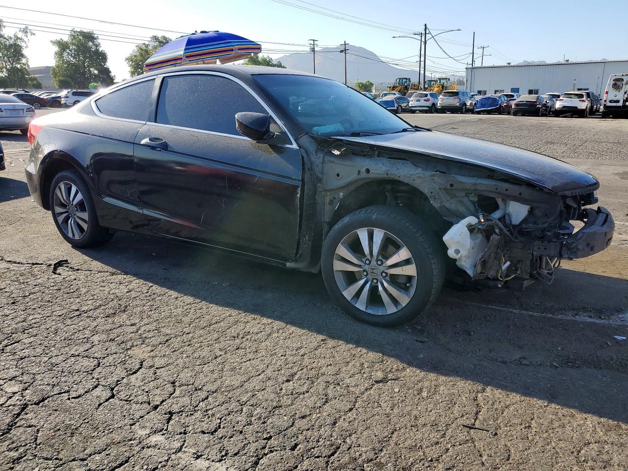 2011 Honda Accord Ex Black vin: 1HGCS1B72BA005092