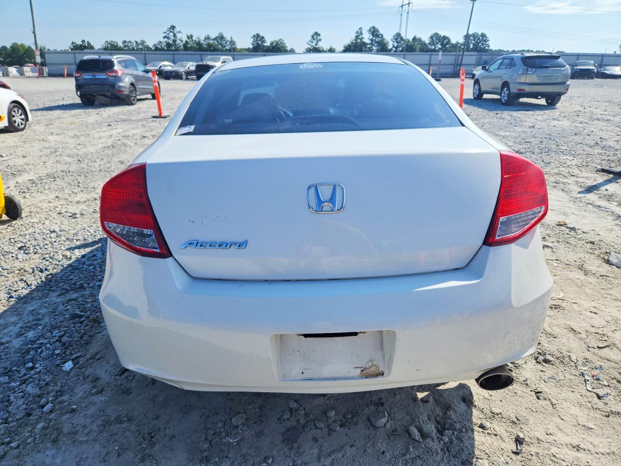 2012 Honda Accord Ex White vin: 1HGCS1B72CA022699