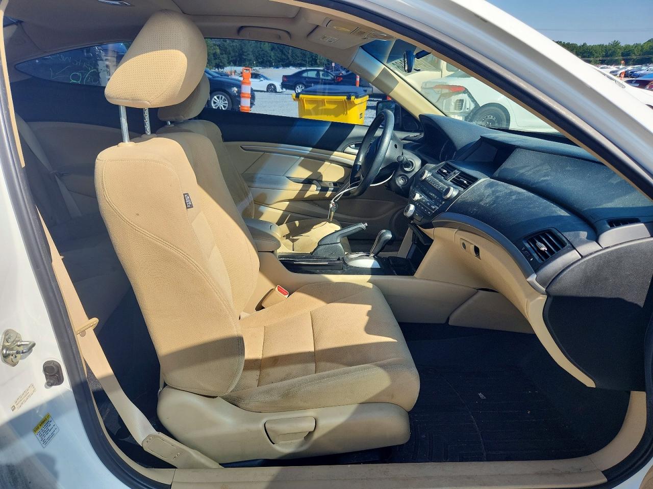 2012 Honda Accord Ex White vin: 1HGCS1B72CA022699