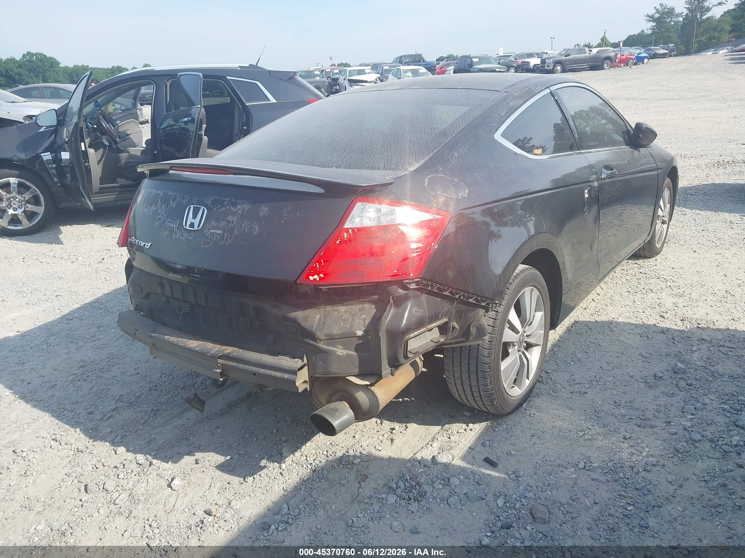 2010 Honda Accord 2.4 Ex Black vin: 1HGCS1B73AA001776