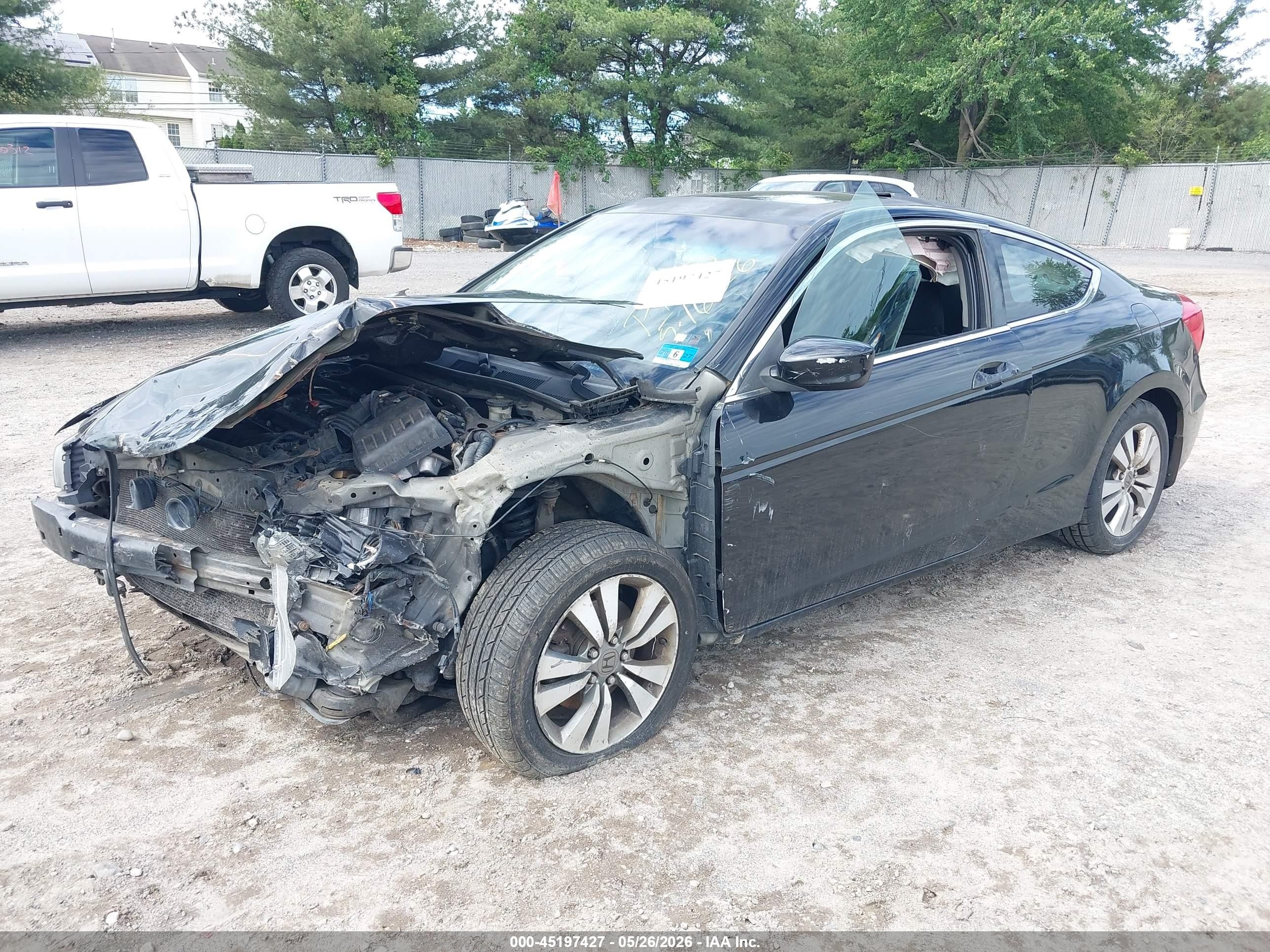2011 Honda Accord 2.4 Ex Black vin: 1HGCS1B73BA016148