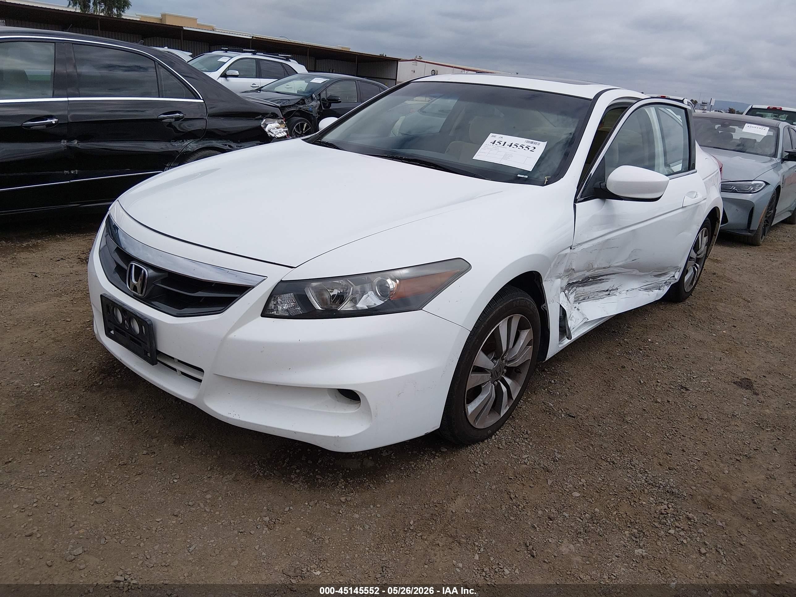 2012 Honda Accord 2.4 Ex Белый vin: 1HGCS1B73CA005538