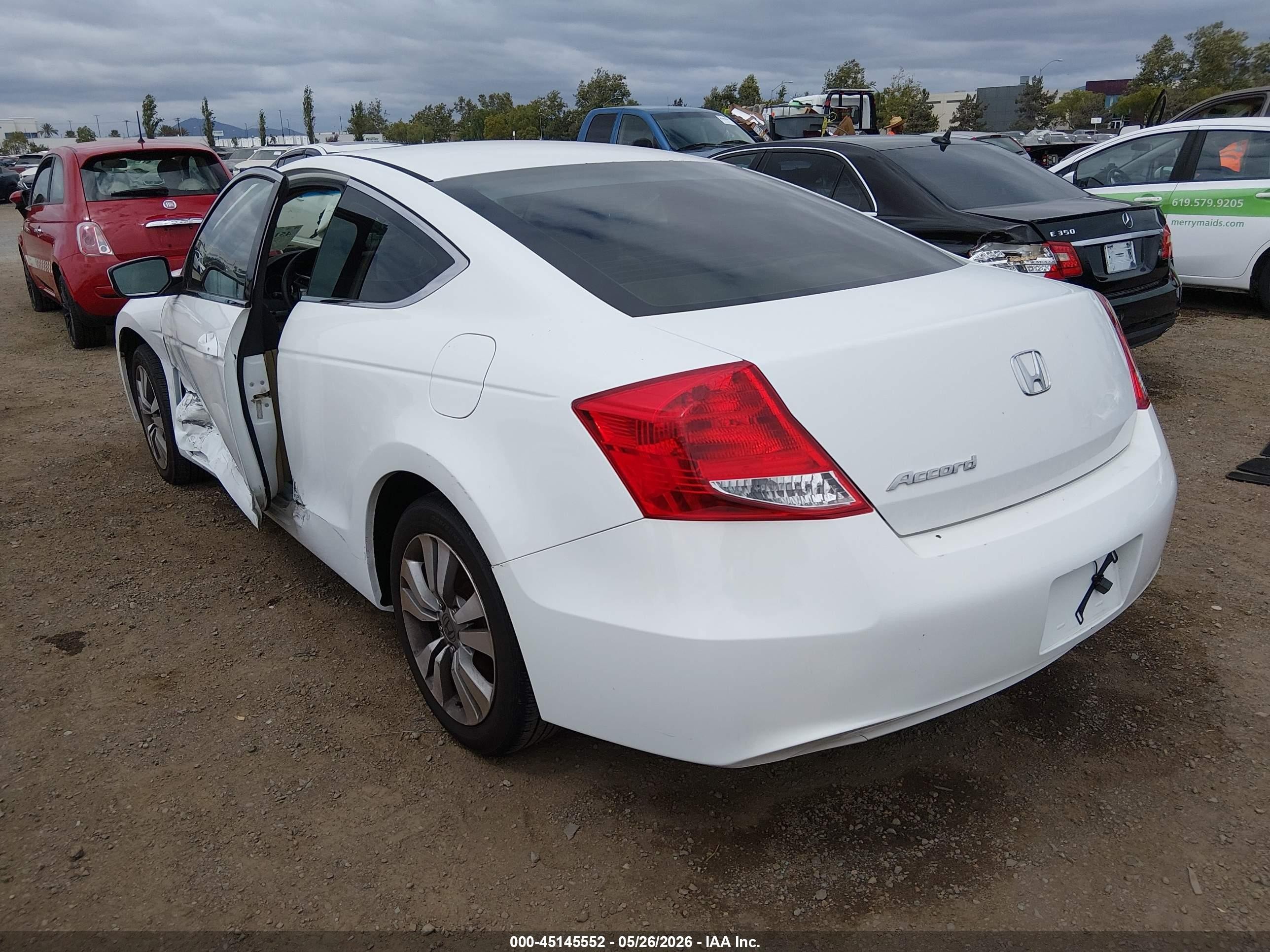 2012 Honda Accord 2.4 Ex Белый vin: 1HGCS1B73CA005538