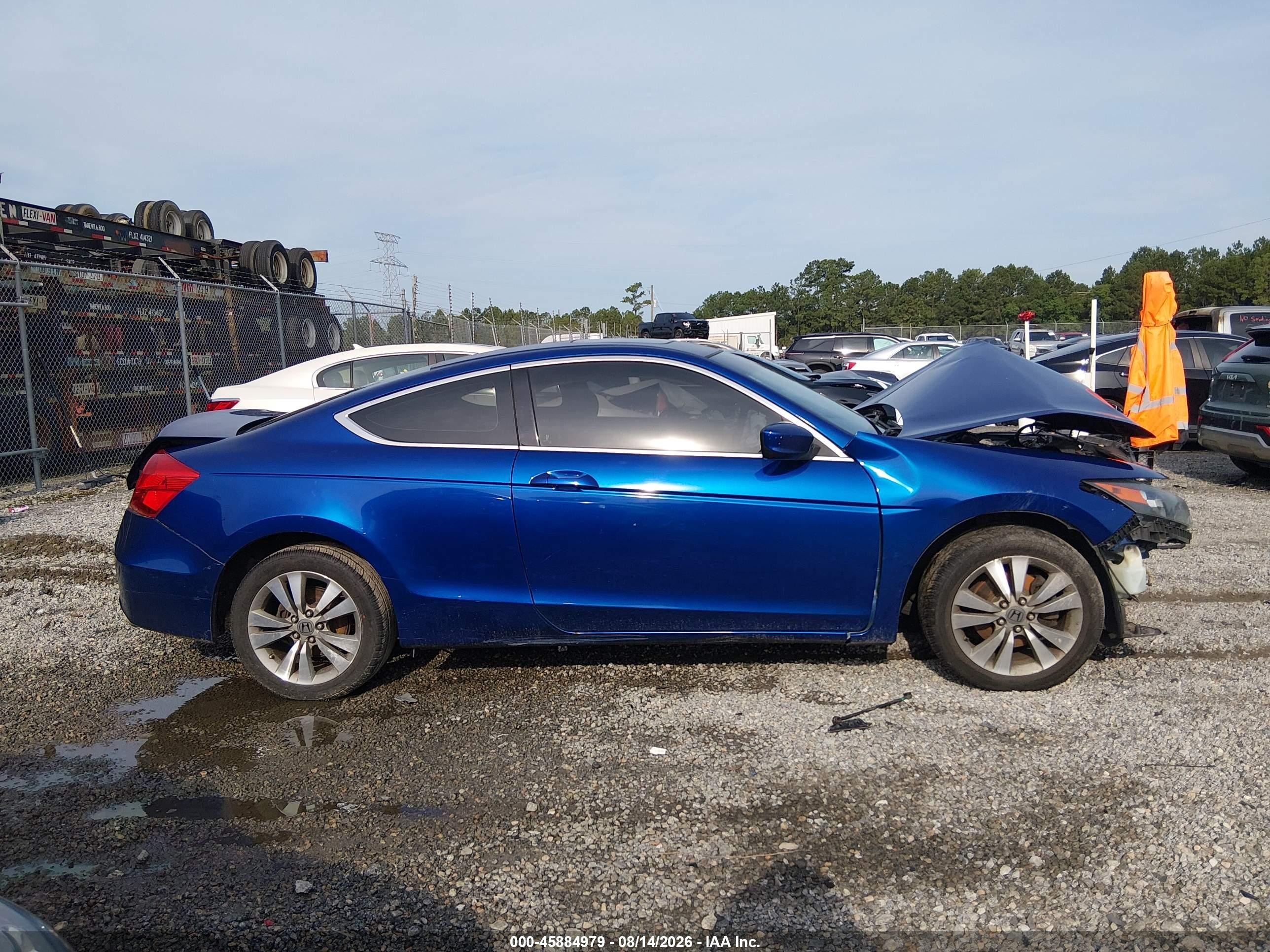 2011 Honda Accord 2.4 Ex Синий vin: 1HGCS1B74BA005515