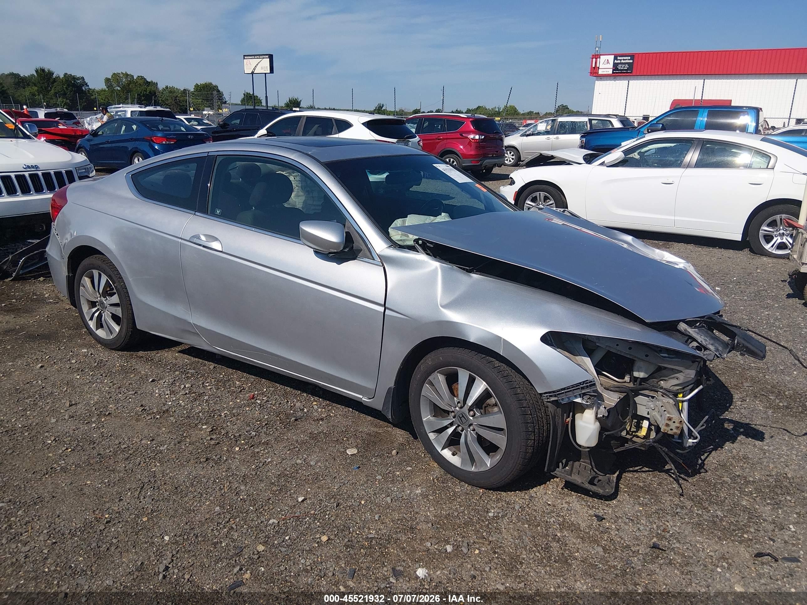 2011 Honda Accord 2.4 Ex Silver vin: 1HGCS1B74BA009273