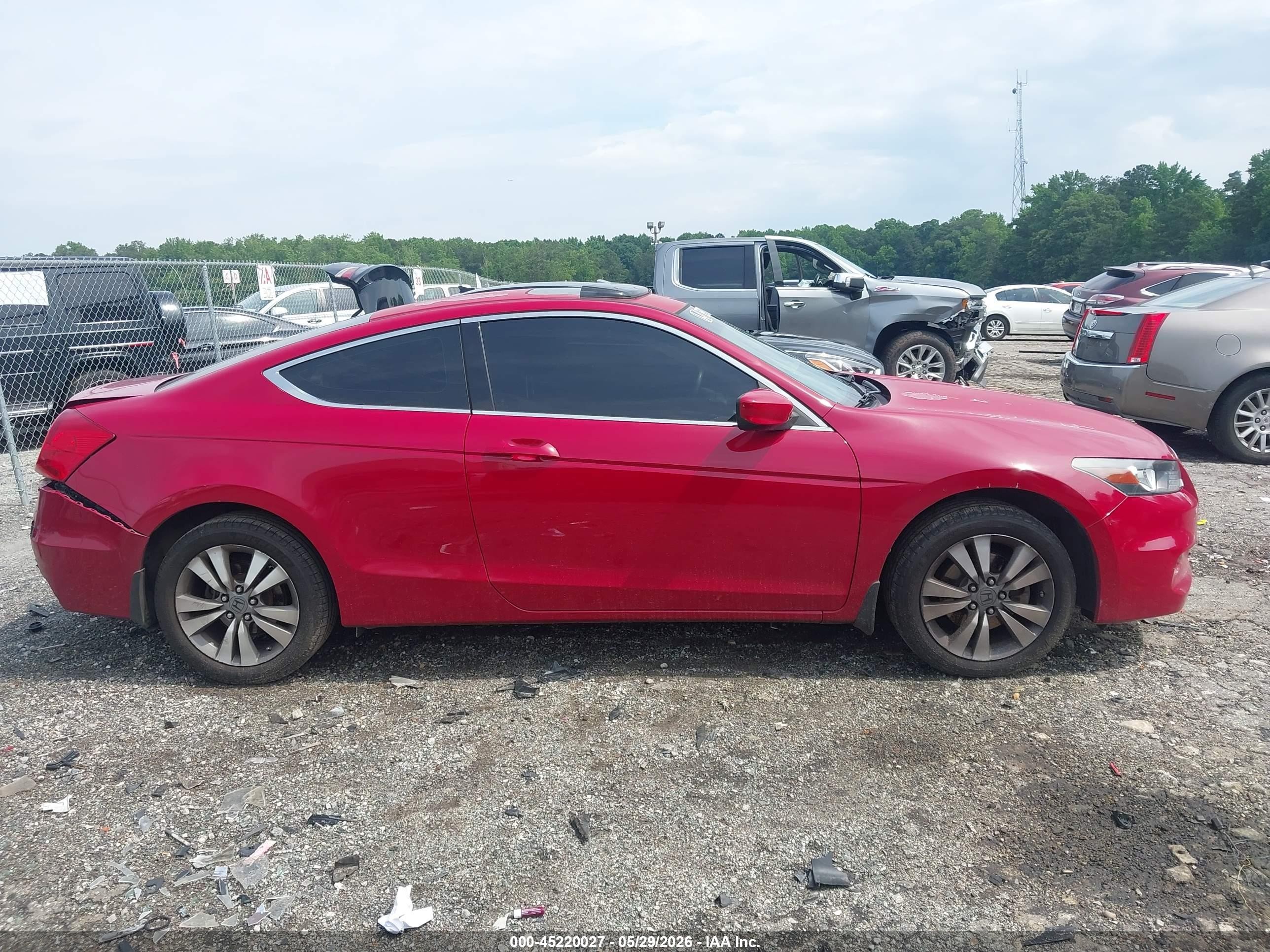 2012 Honda Accord 2.4 Ex Красный vin: 1HGCS1B75CA023524