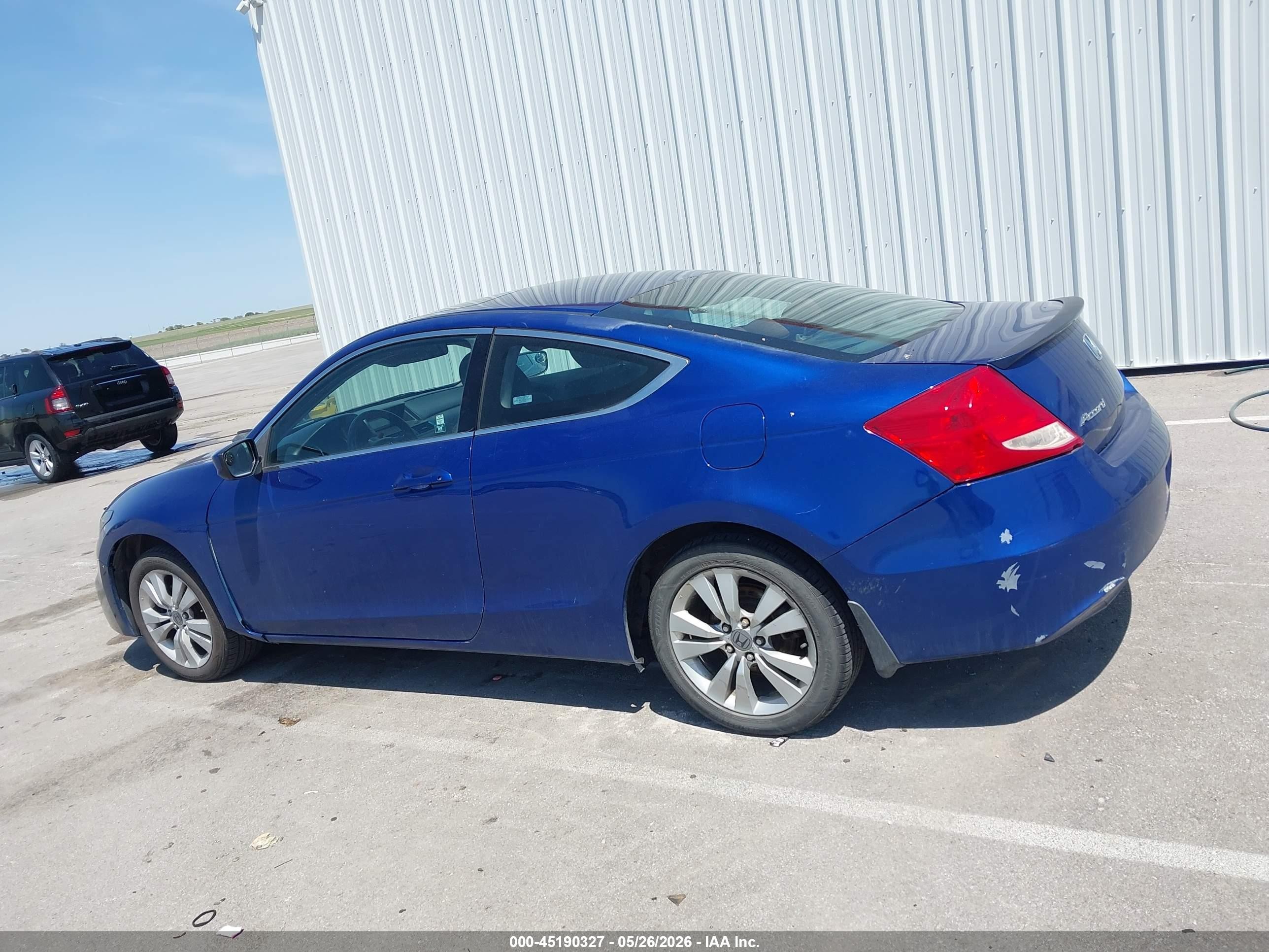 2011 Honda Accord 2.4 Ex Синий vin: 1HGCS1B76BA007878
