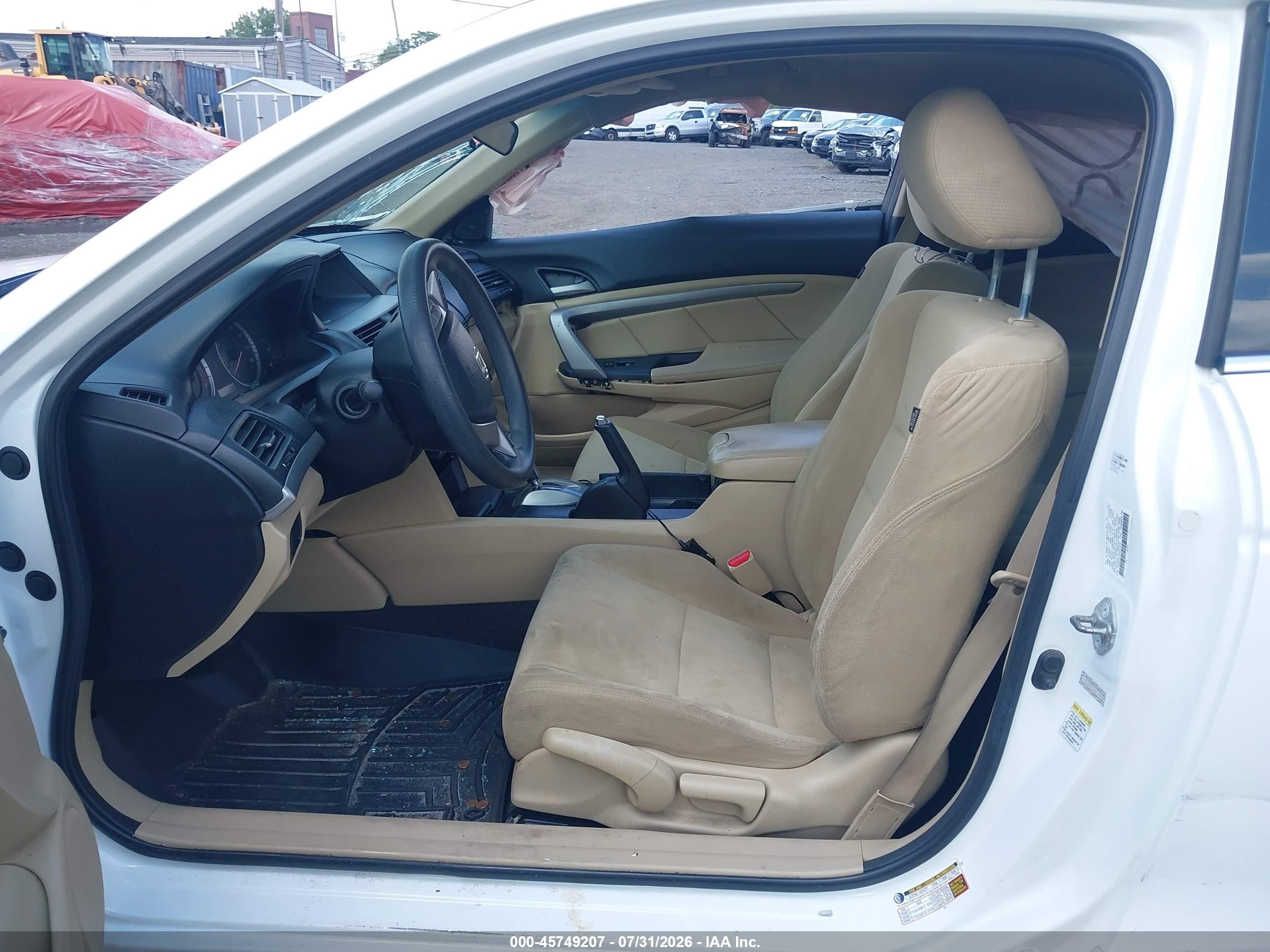 2012 Honda Accord 2.4 Ex White vin: 1HGCS1B77CA005526