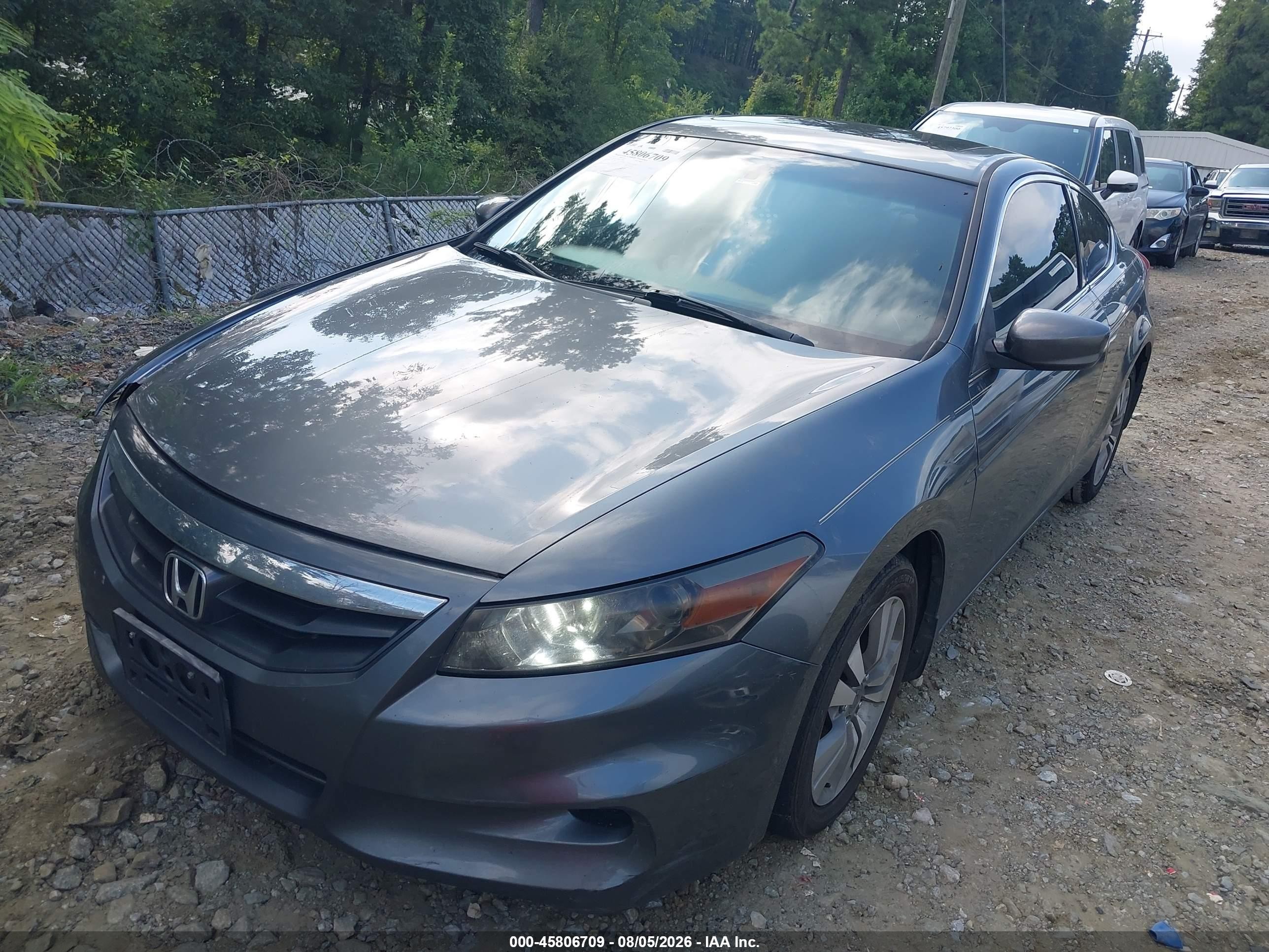 2011 Honda Accord 2.4 Ex Серый vin: 1HGCS1B78BA013648