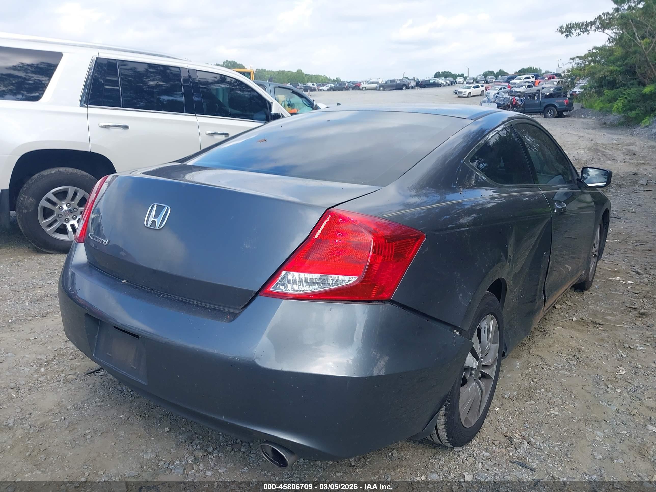 2011 Honda Accord 2.4 Ex Серый vin: 1HGCS1B78BA013648
