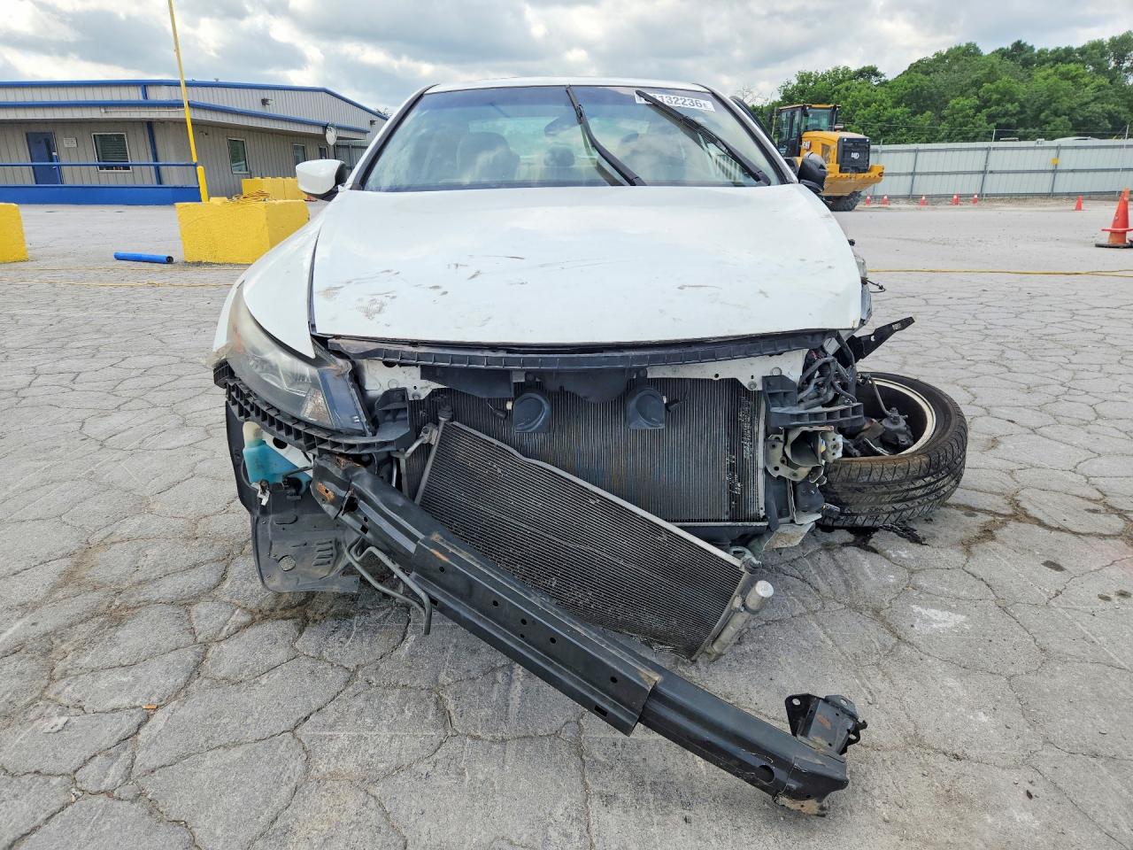 2012 Honda Accord Ex White vin: 1HGCS1B78CA005762