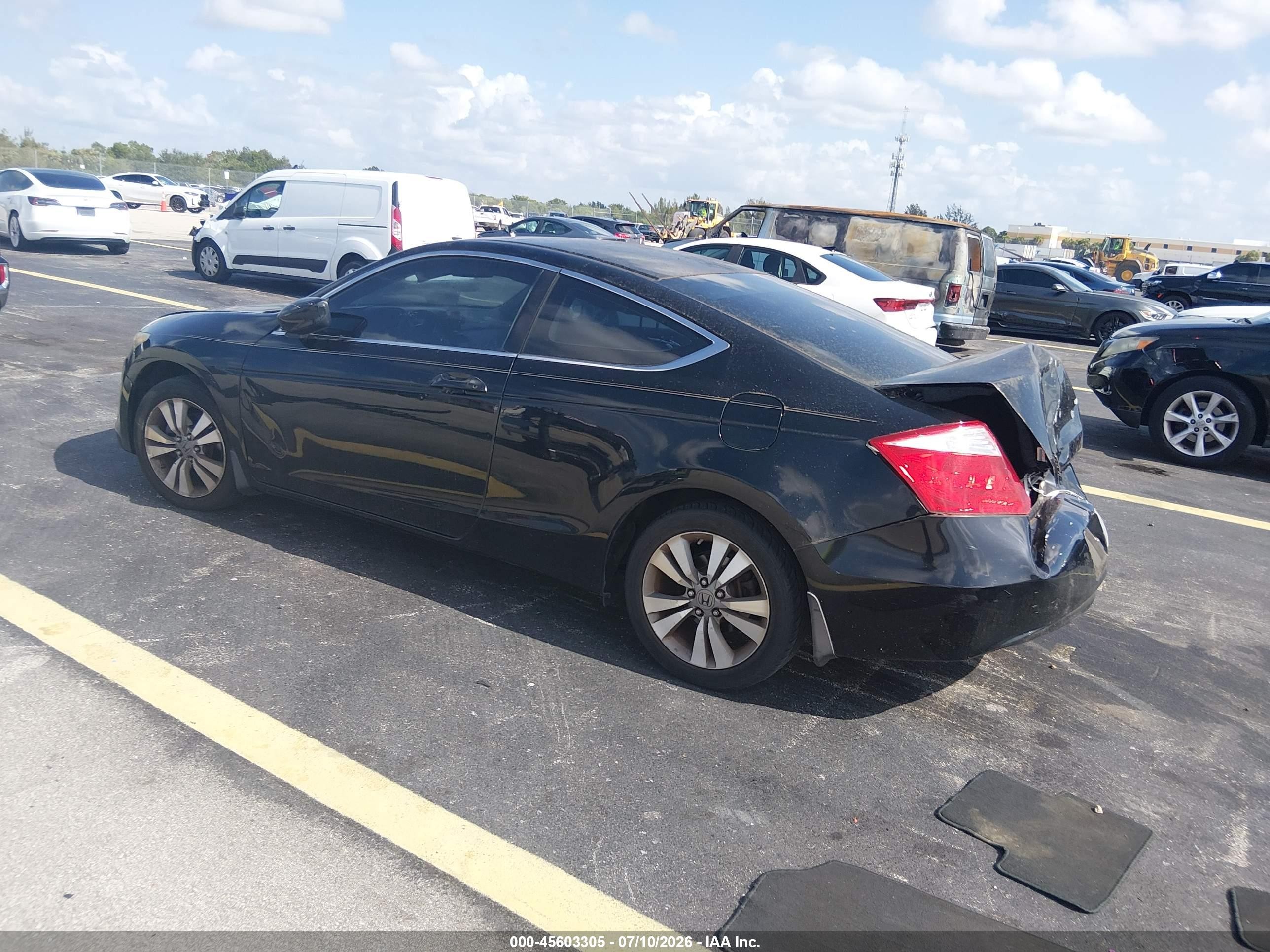 2010 Honda Accord 2.4 Ex Черный vin: 1HGCS1B79AA011289