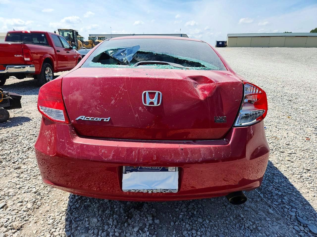 2011 Honda Accord Ex Красный vin: 1HGCS1B79BA011553