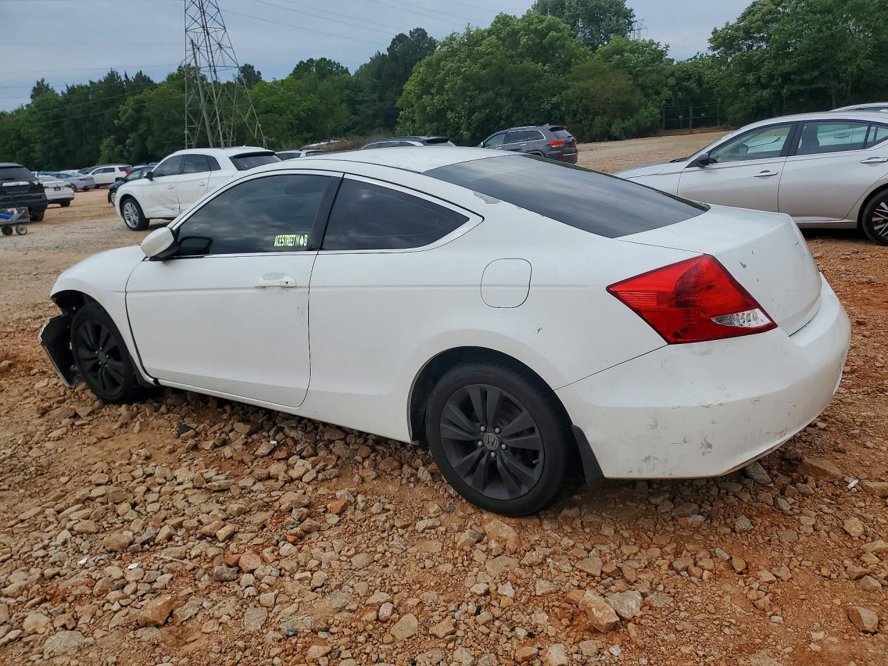 2012 Honda Accord Ex White vin: 1HGCS1B7XCA013863