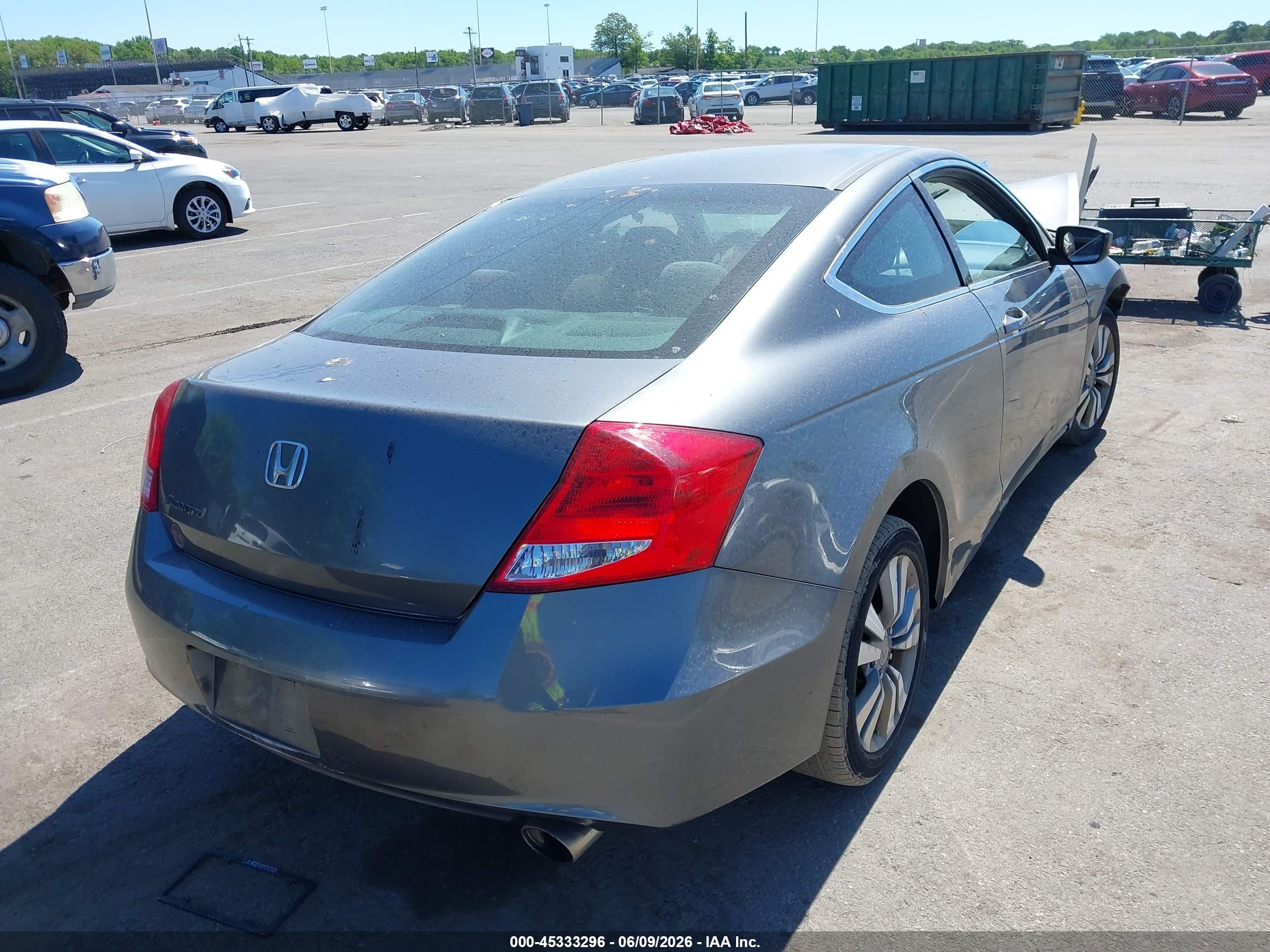 2012 Honda Accord 2.4 Ex Gray vin: 1HGCS1B7XCA018514