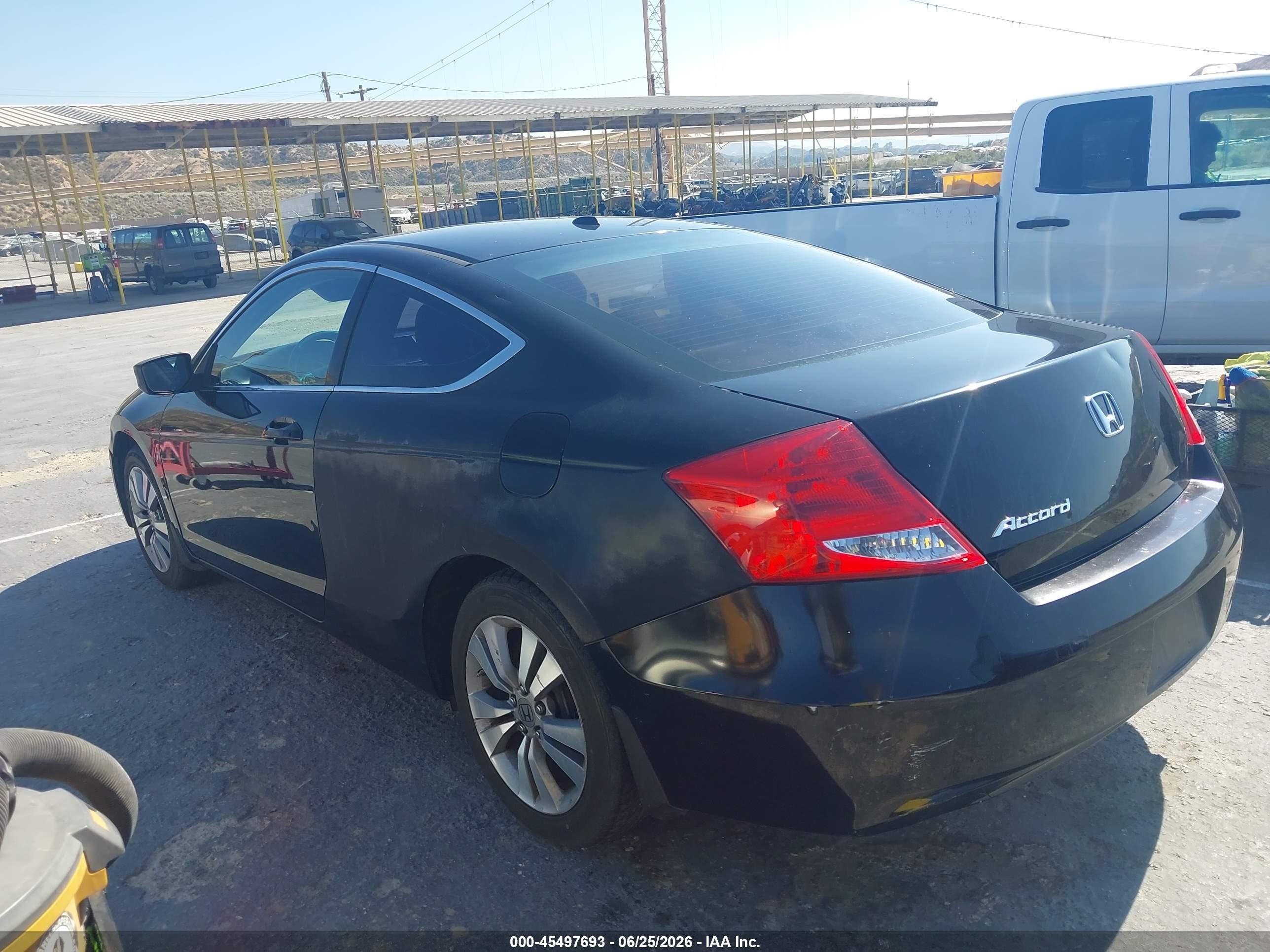 2011 Honda Accord 2.4 Ex-l Черный vin: 1HGCS1B80BA002684